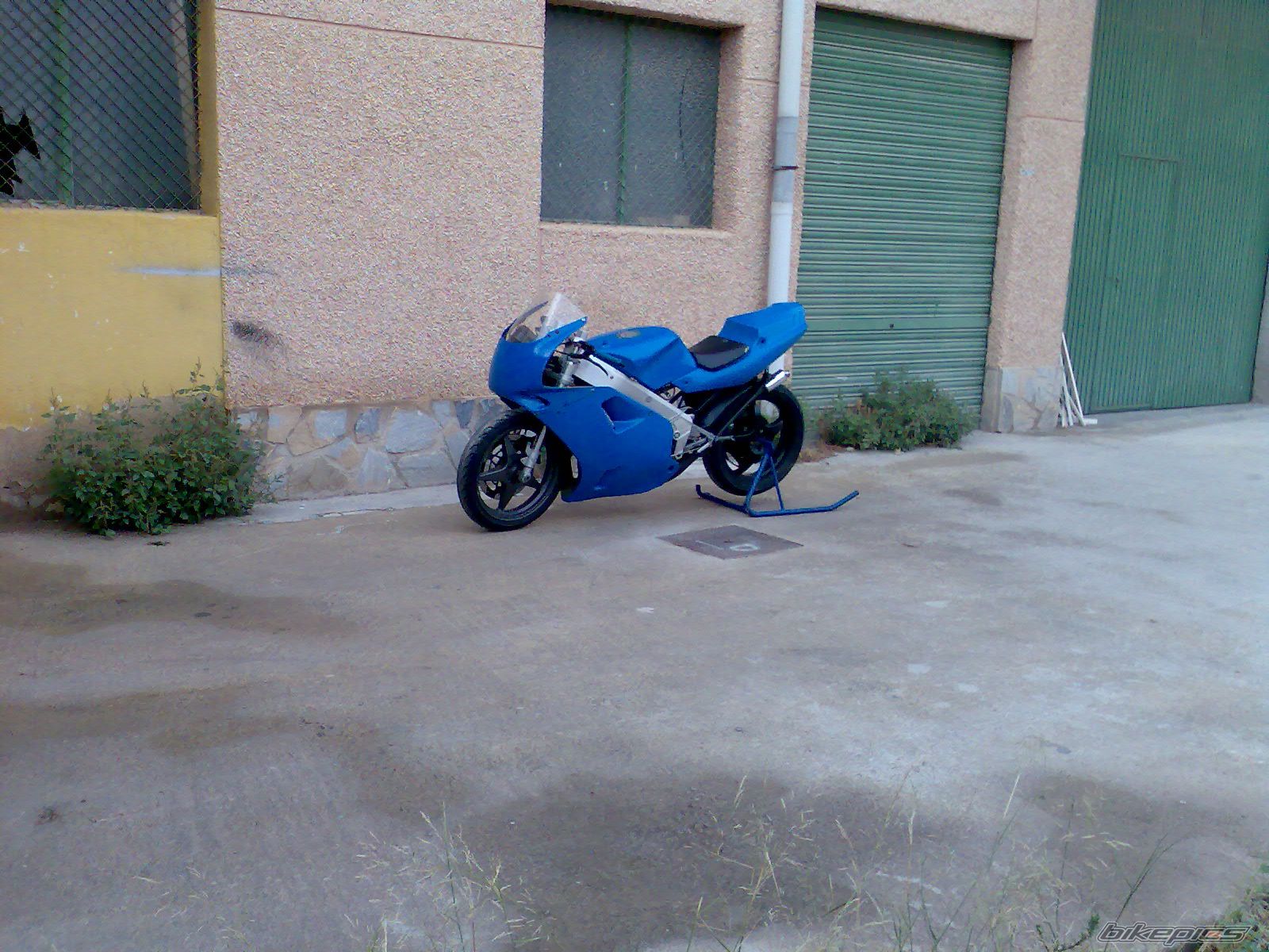 Photo 1355144