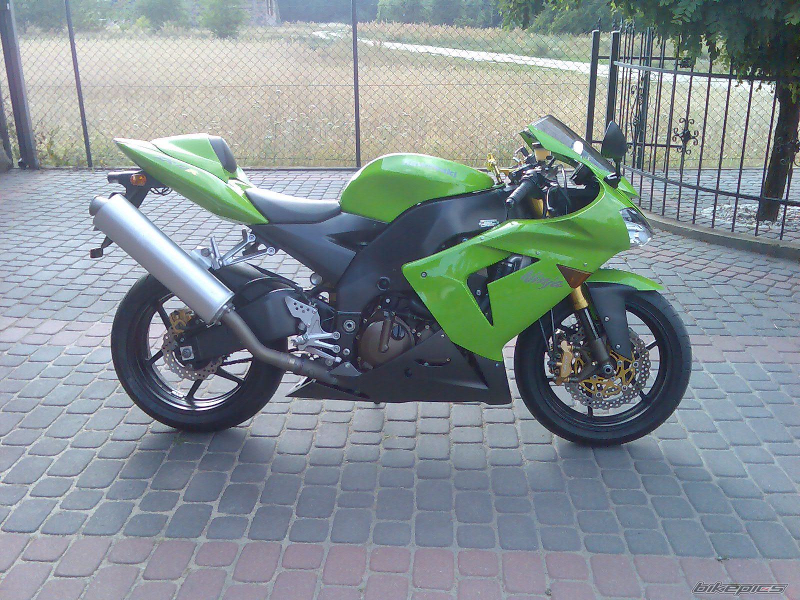 Bike Photo 1355352
