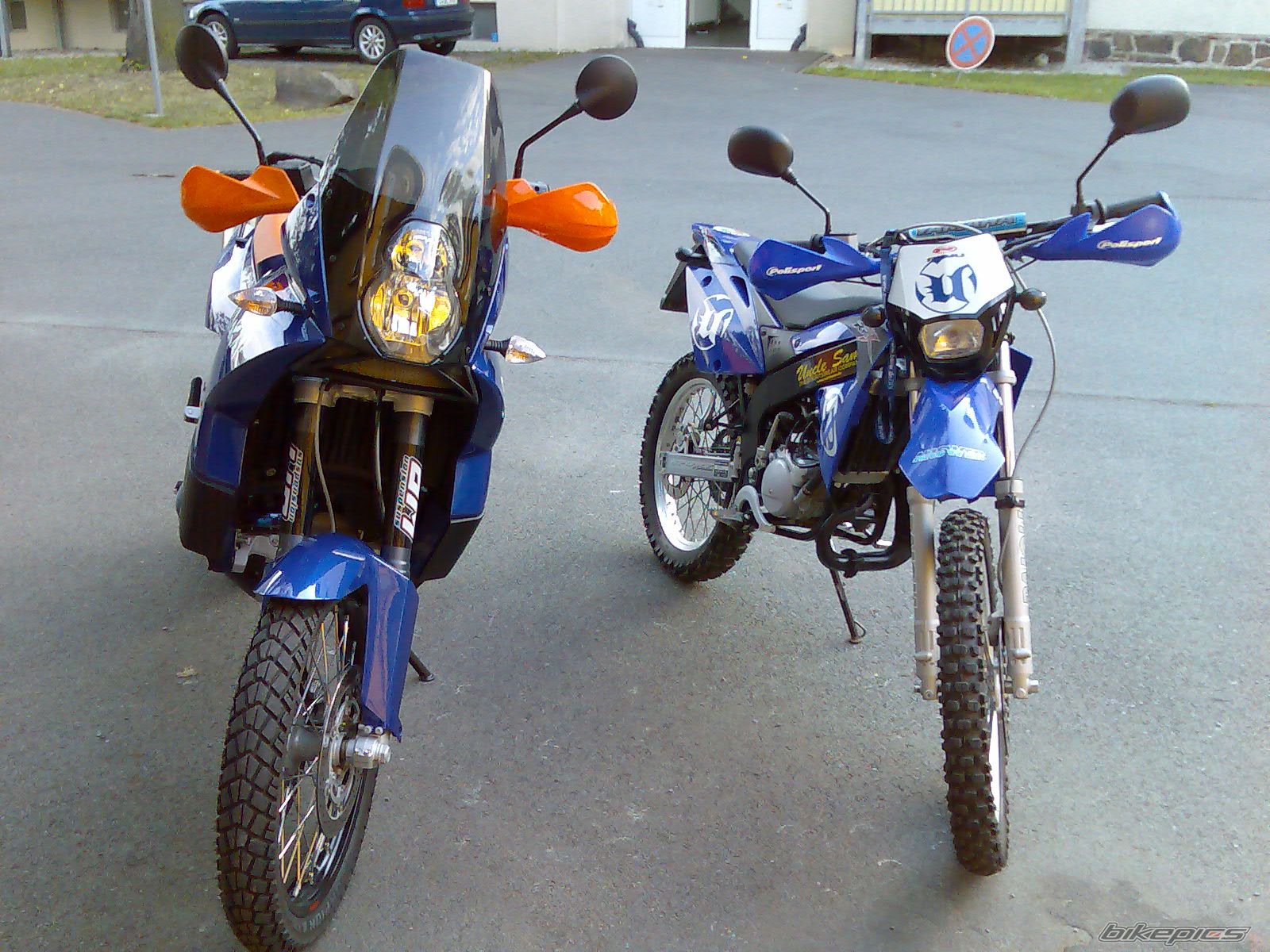 Photo 1355437
