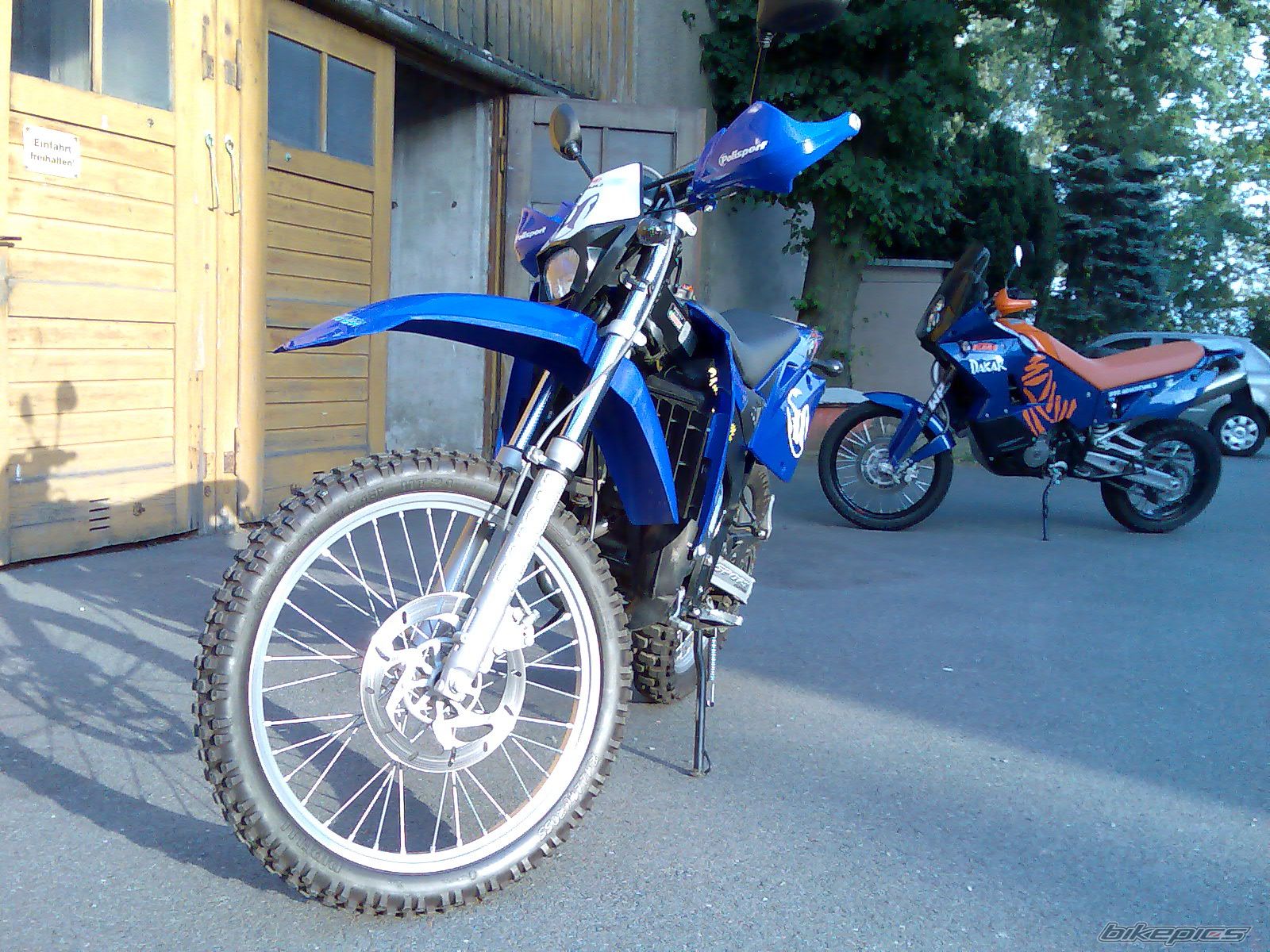Photo 1355438