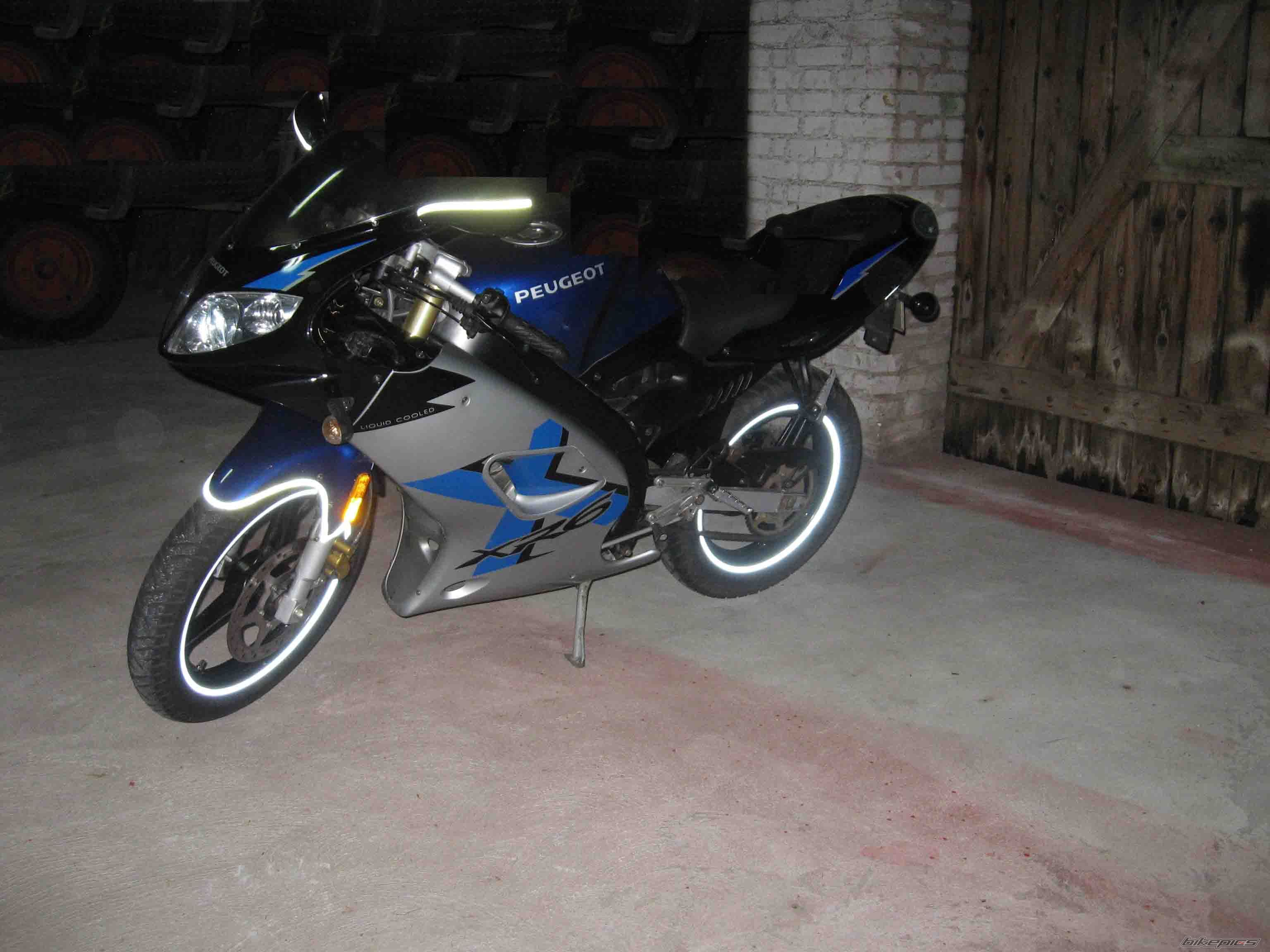 Photo 1355756