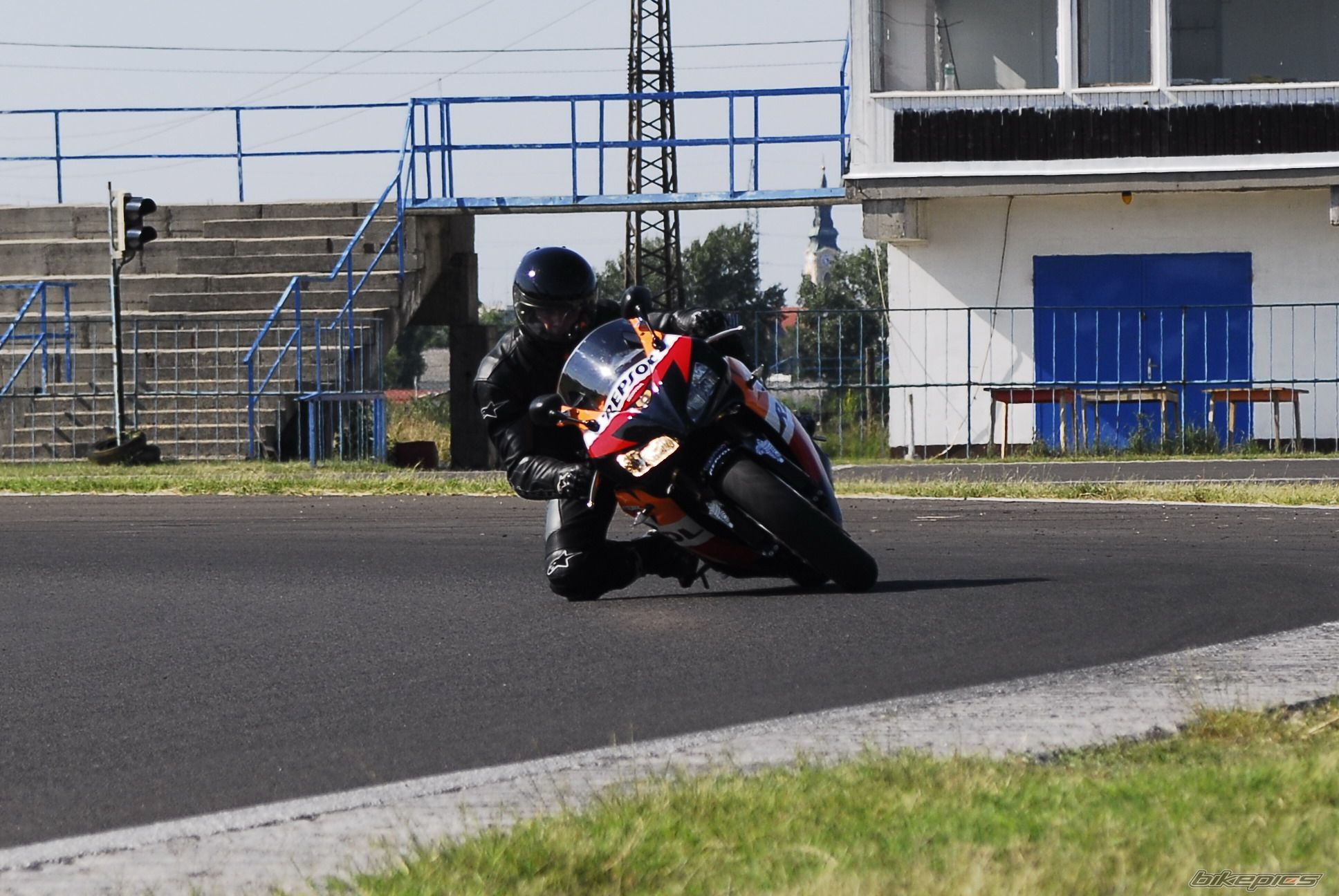 Bike Photo 1355859