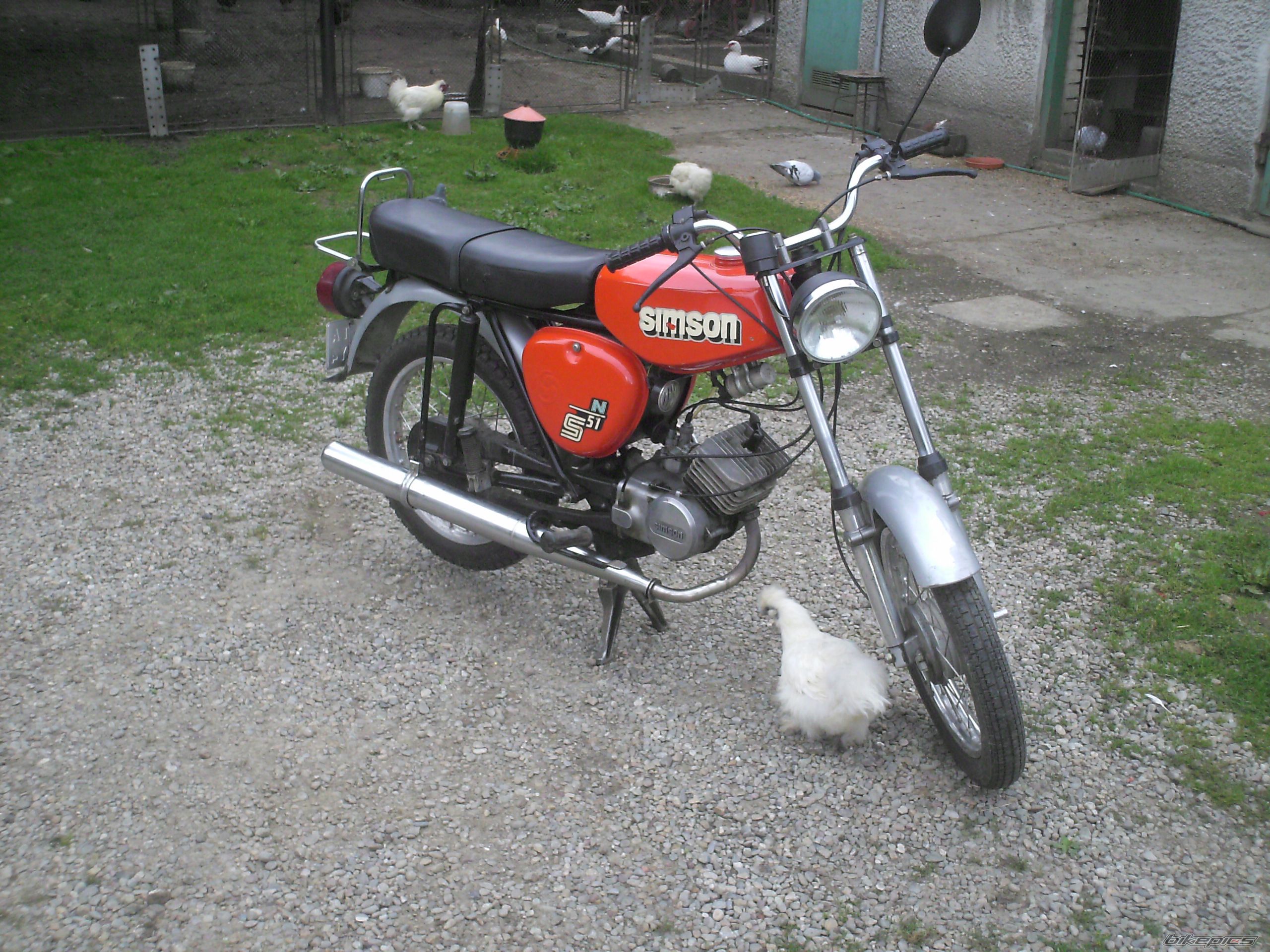 Photo 1355882