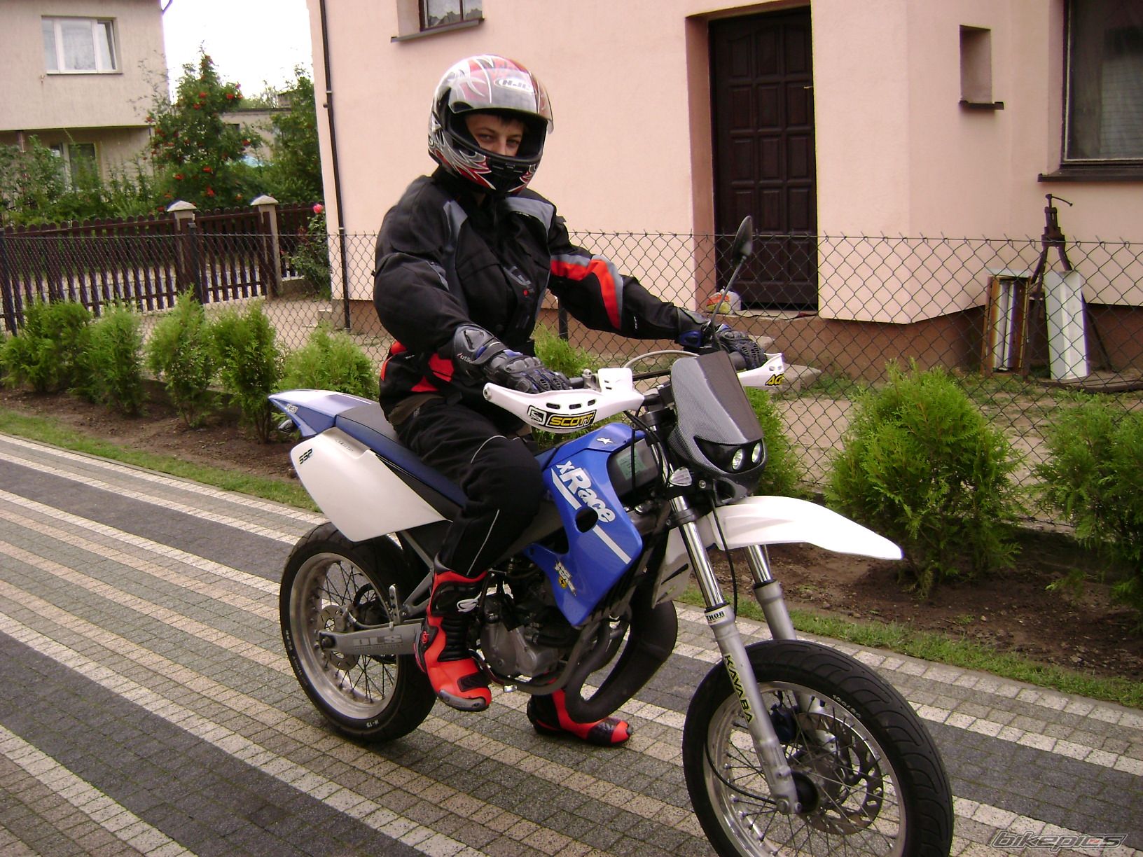 Photo 1355908