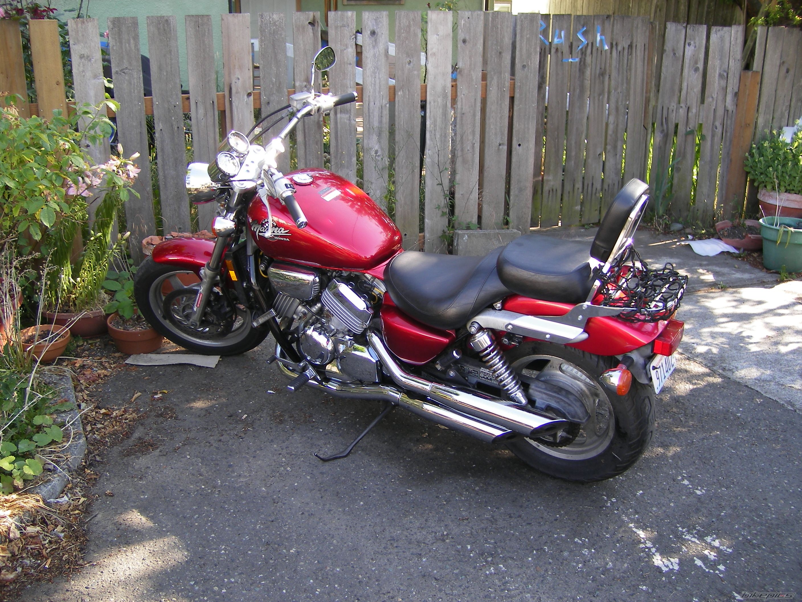 Photo 1355998
