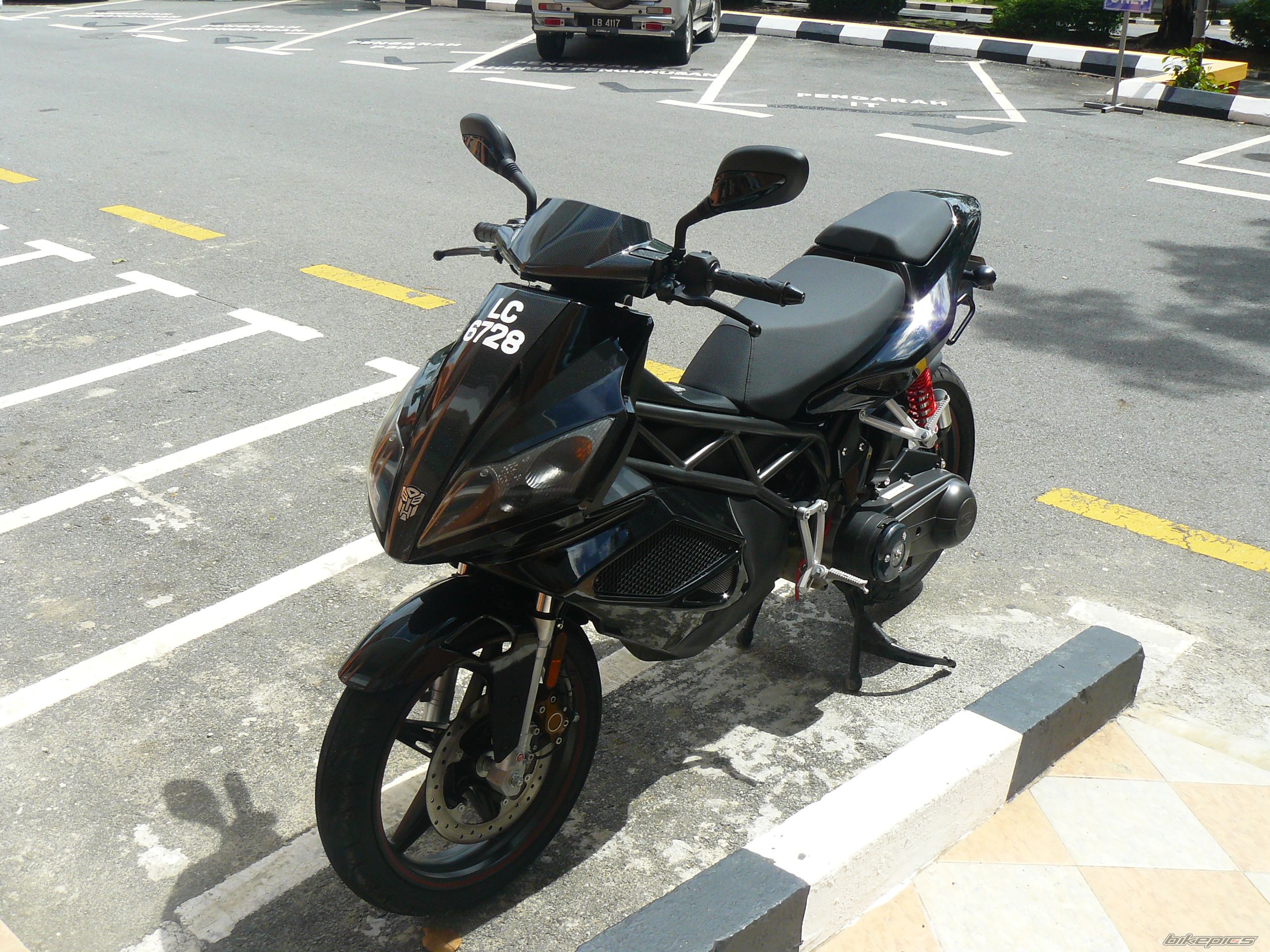 Photo 1356240