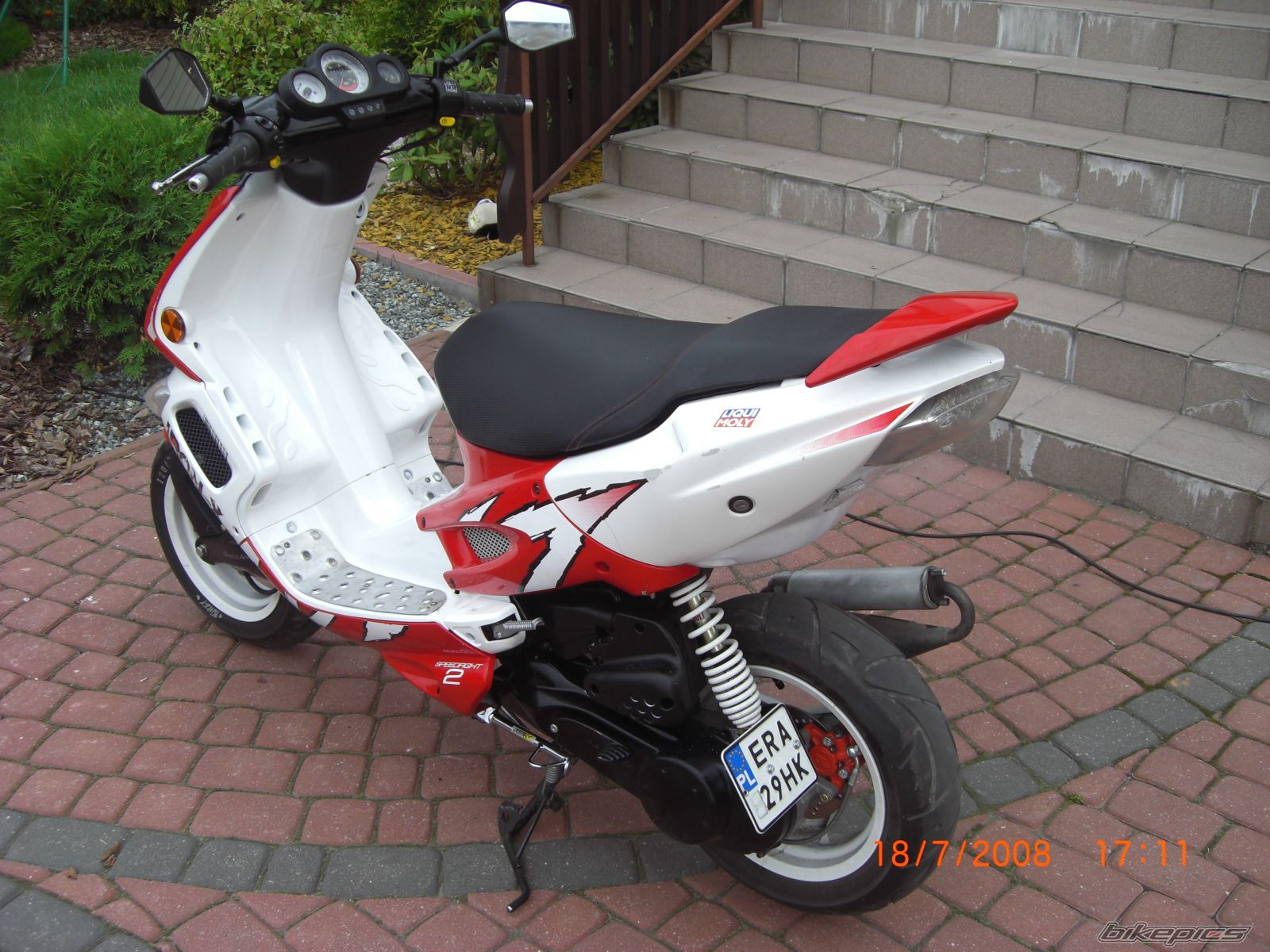 Photo 1356937