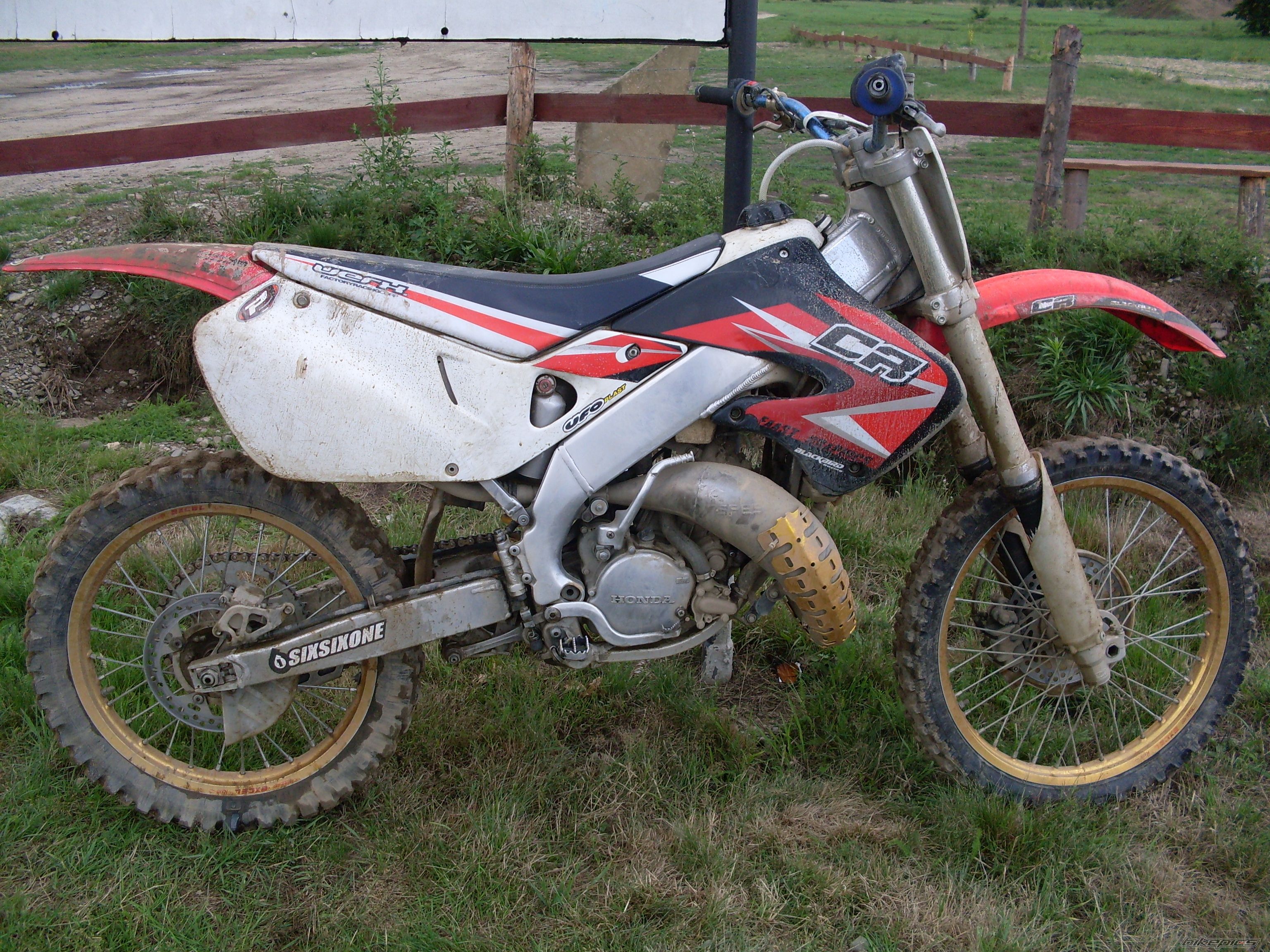 Photo 1357043
