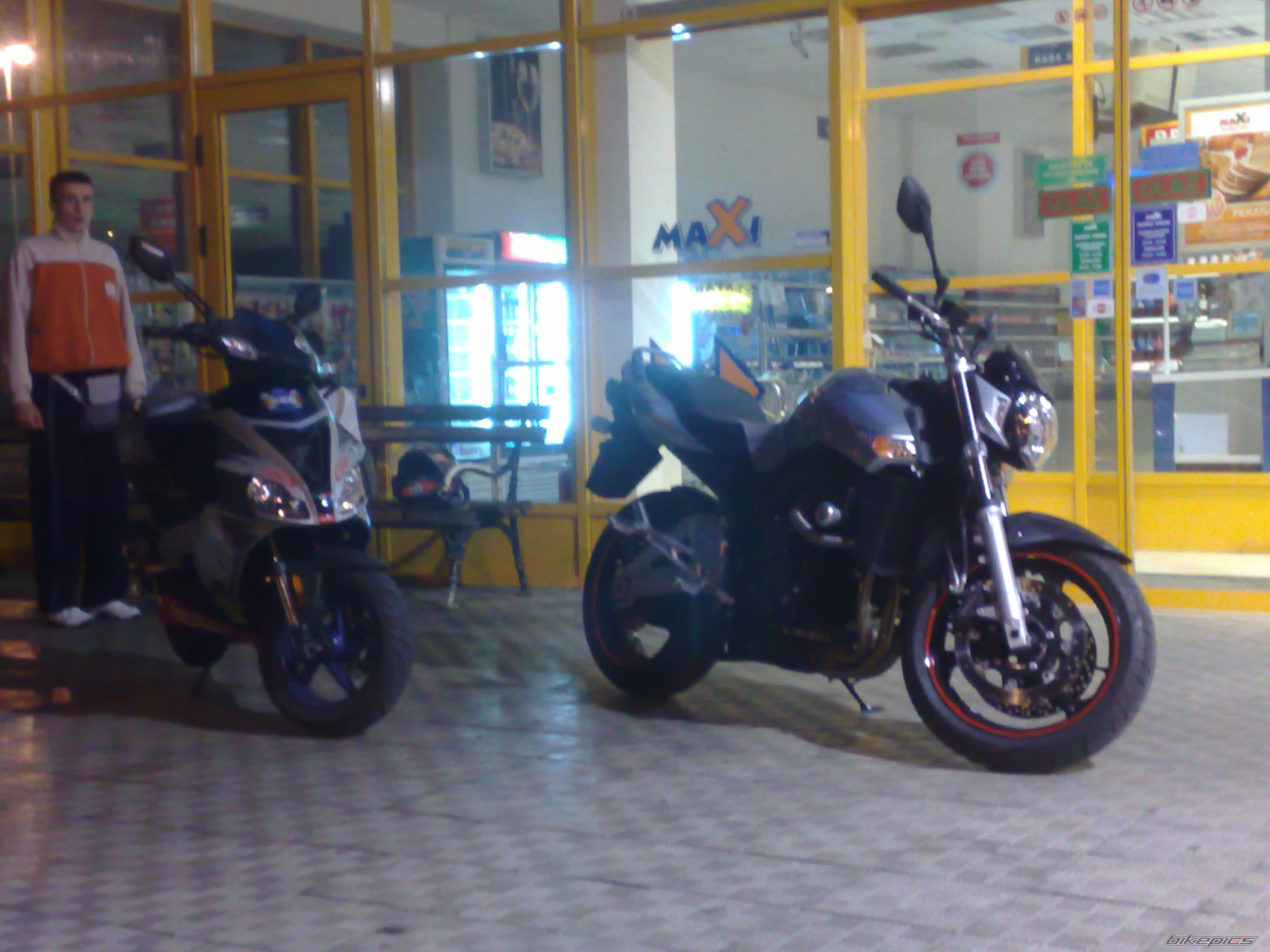 Photo 1357080