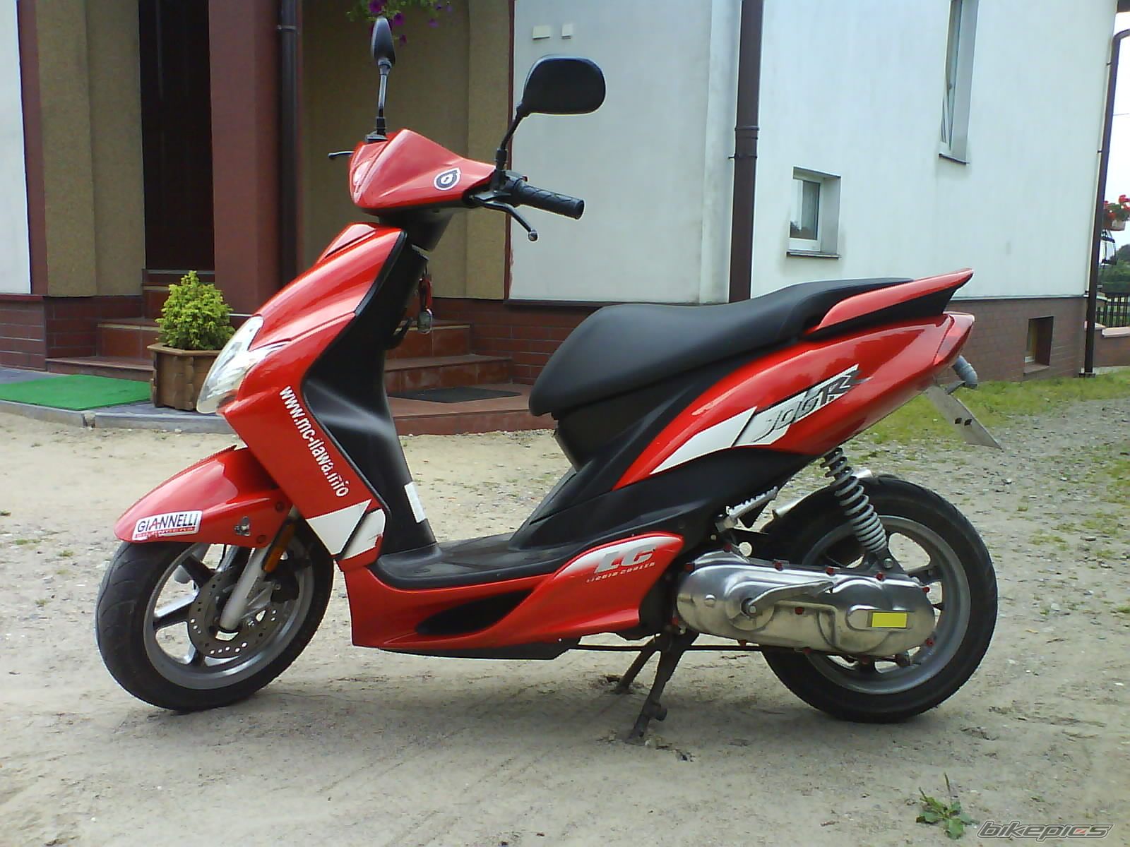Photo 1357282