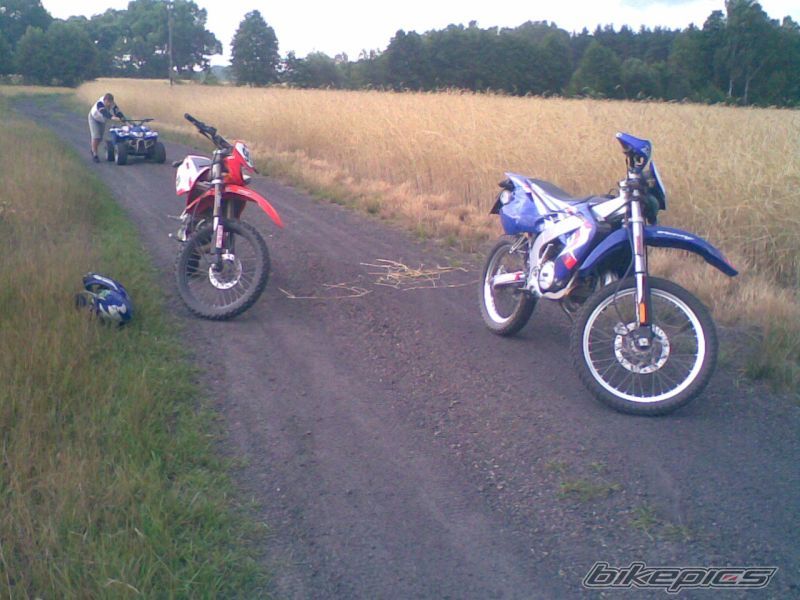 Photo 1357708