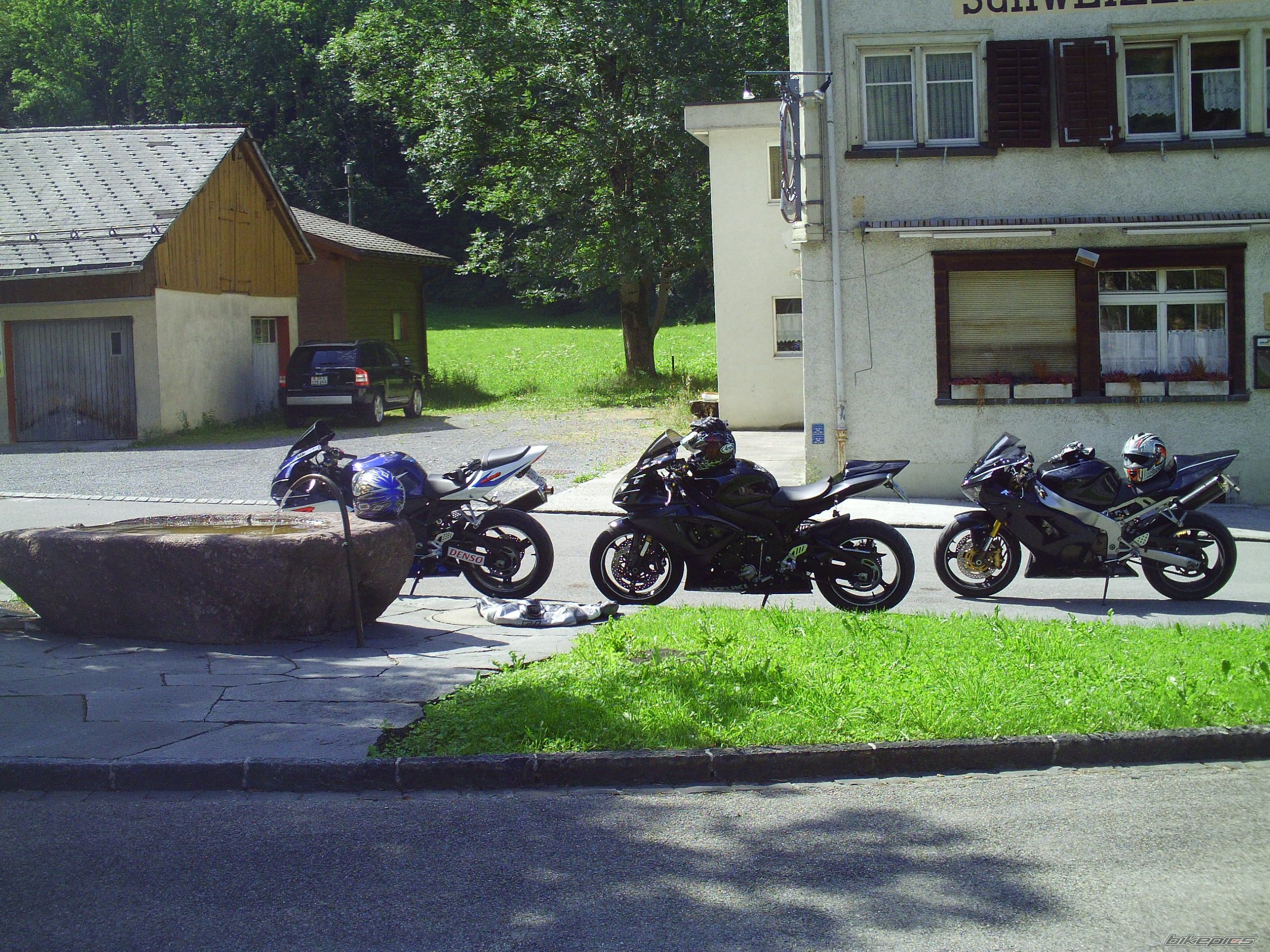 Photo 1357780