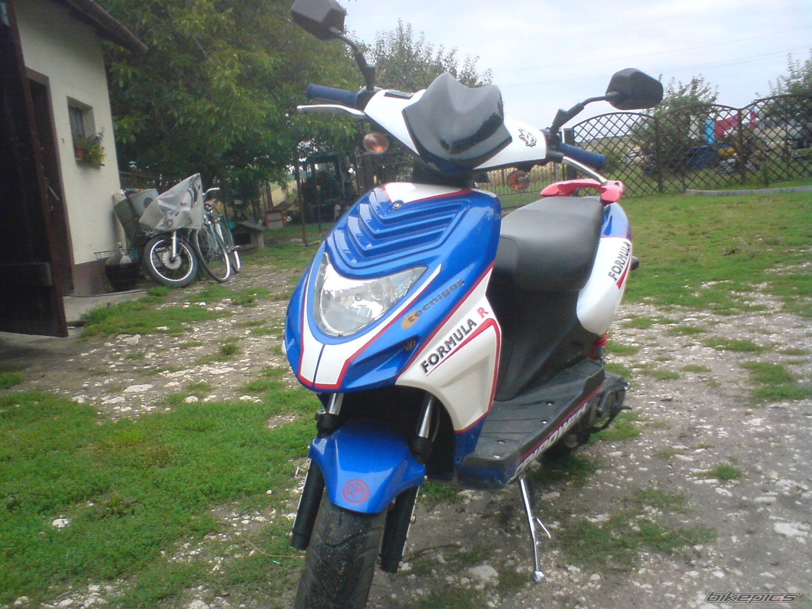 Photo 1357907