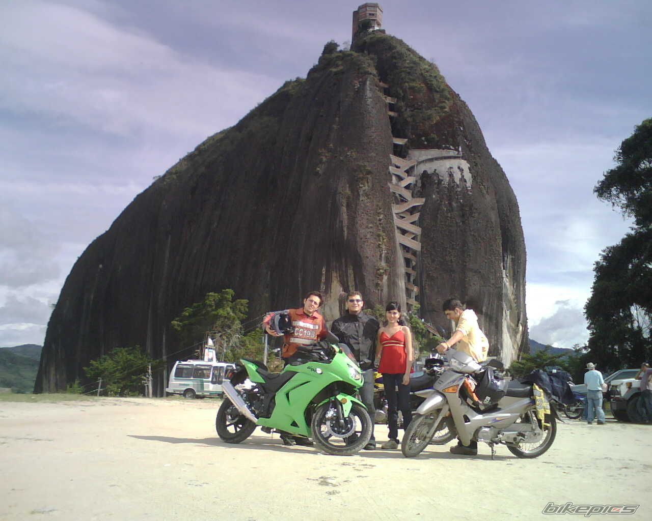 Photo 1357950
