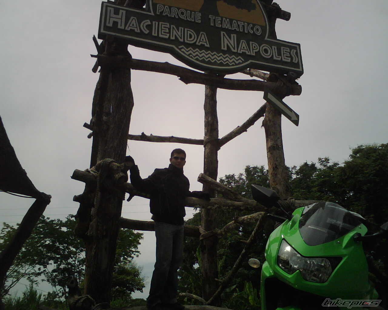 Photo 1357964