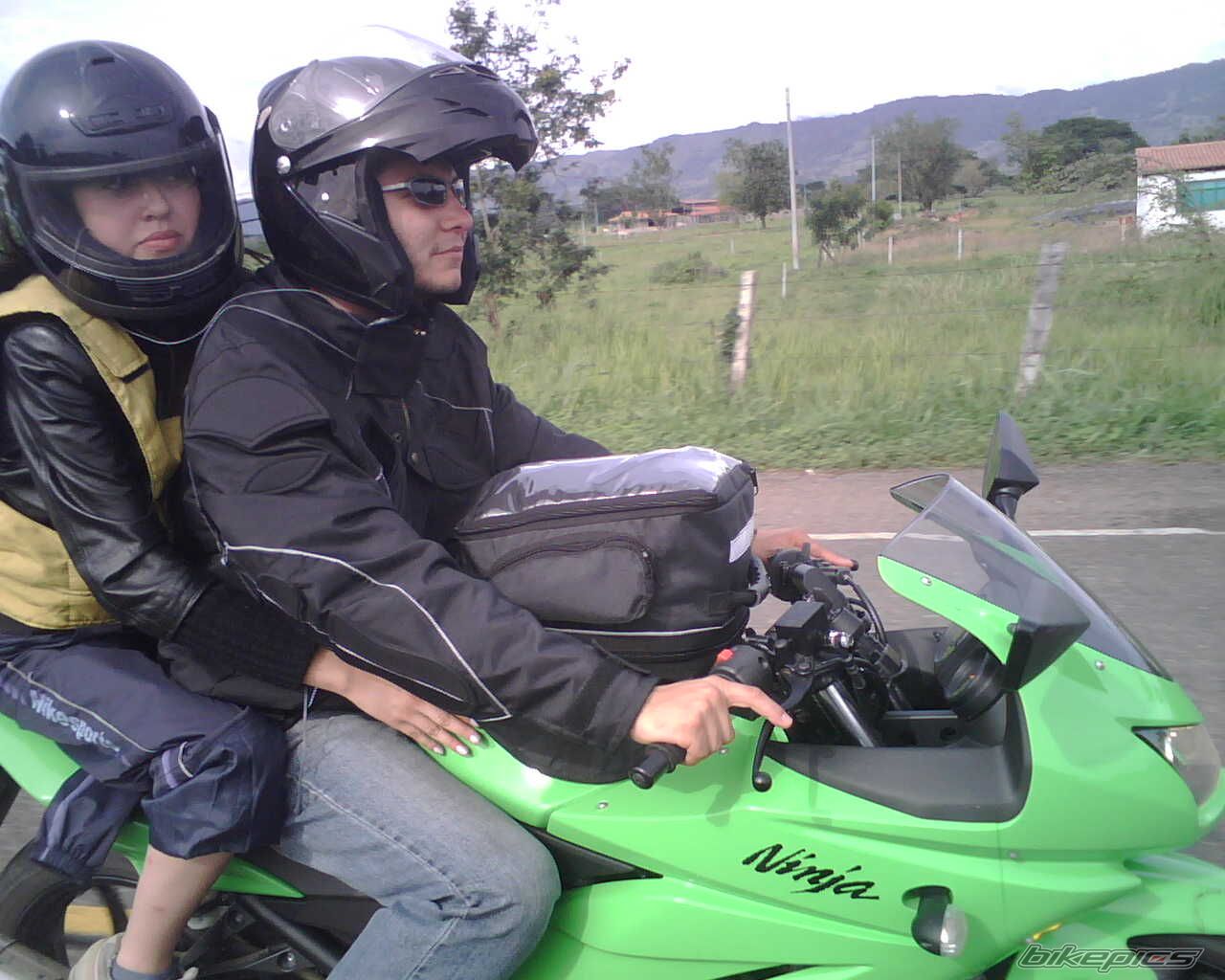 Photo 1357975