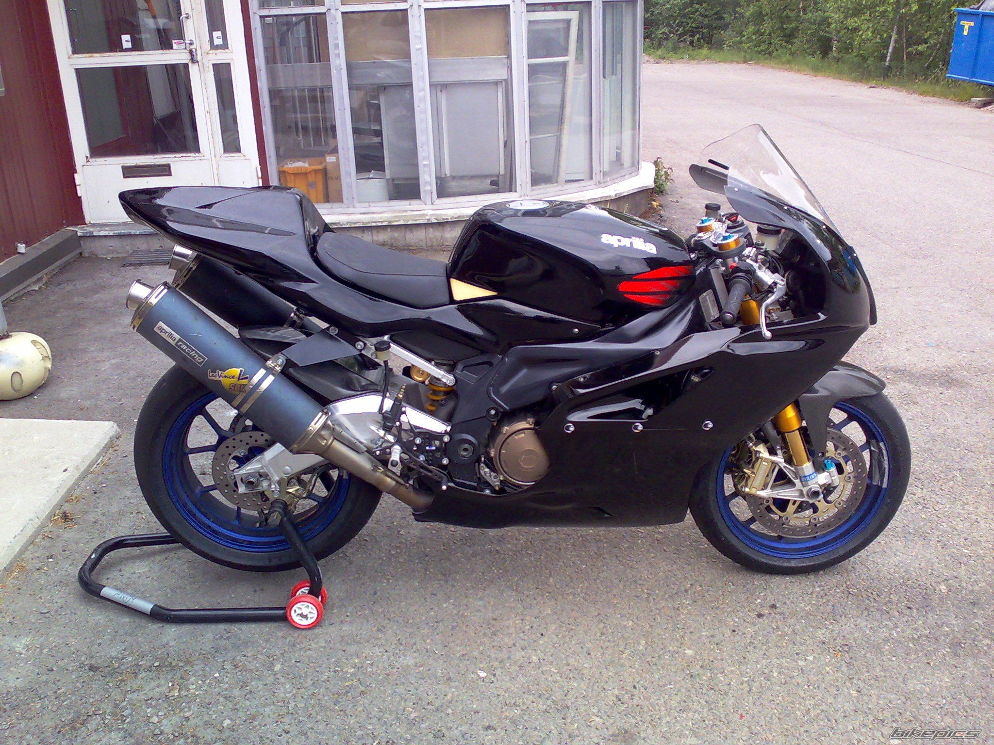 Photo 1358369