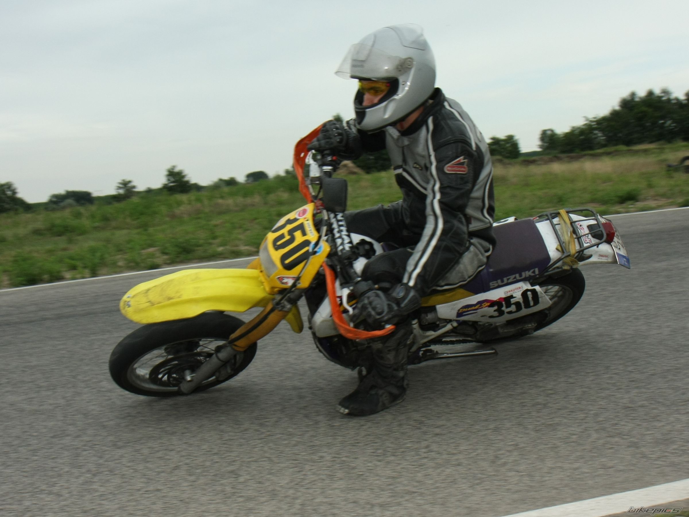 Photo 1358454