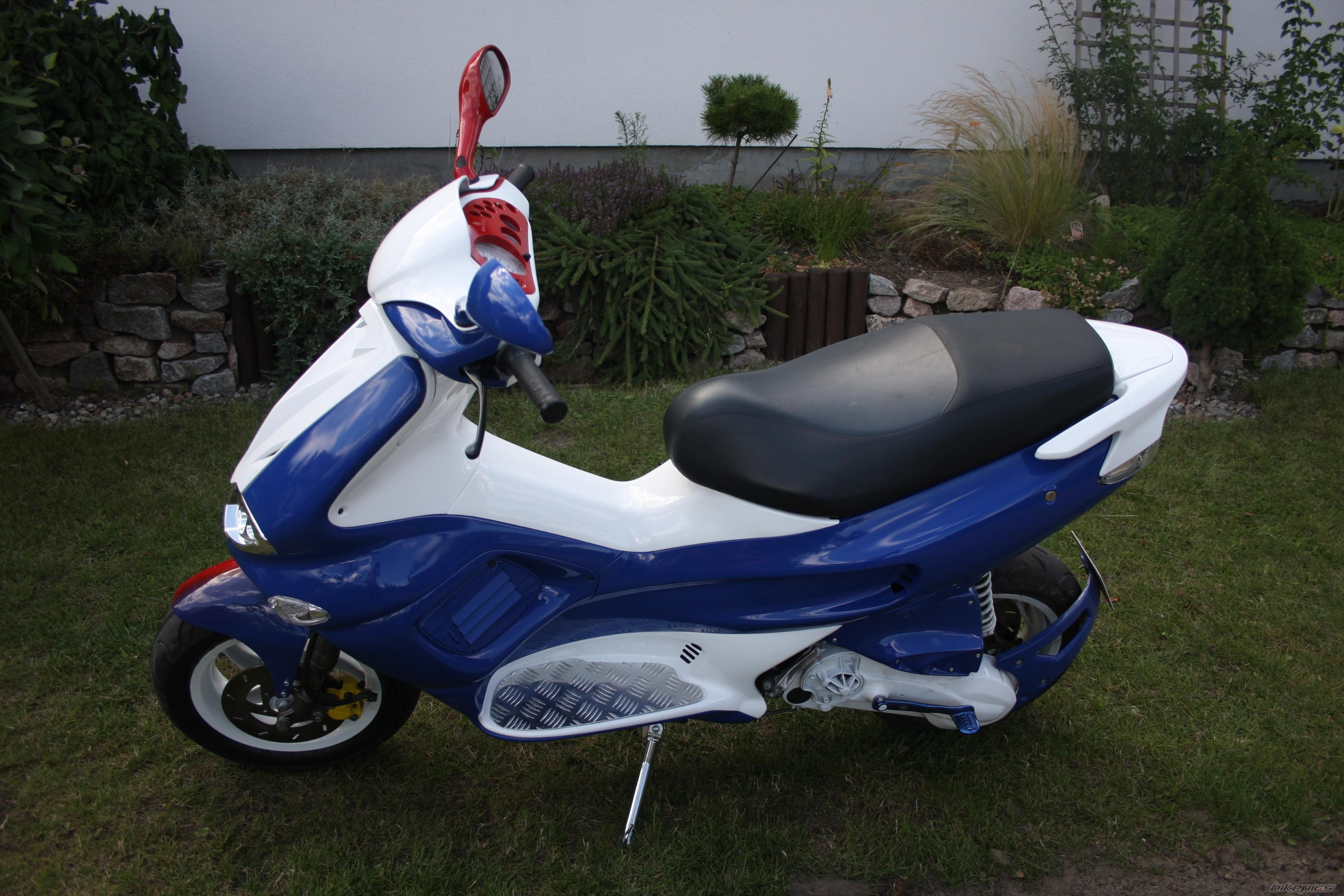 Photo 1358640