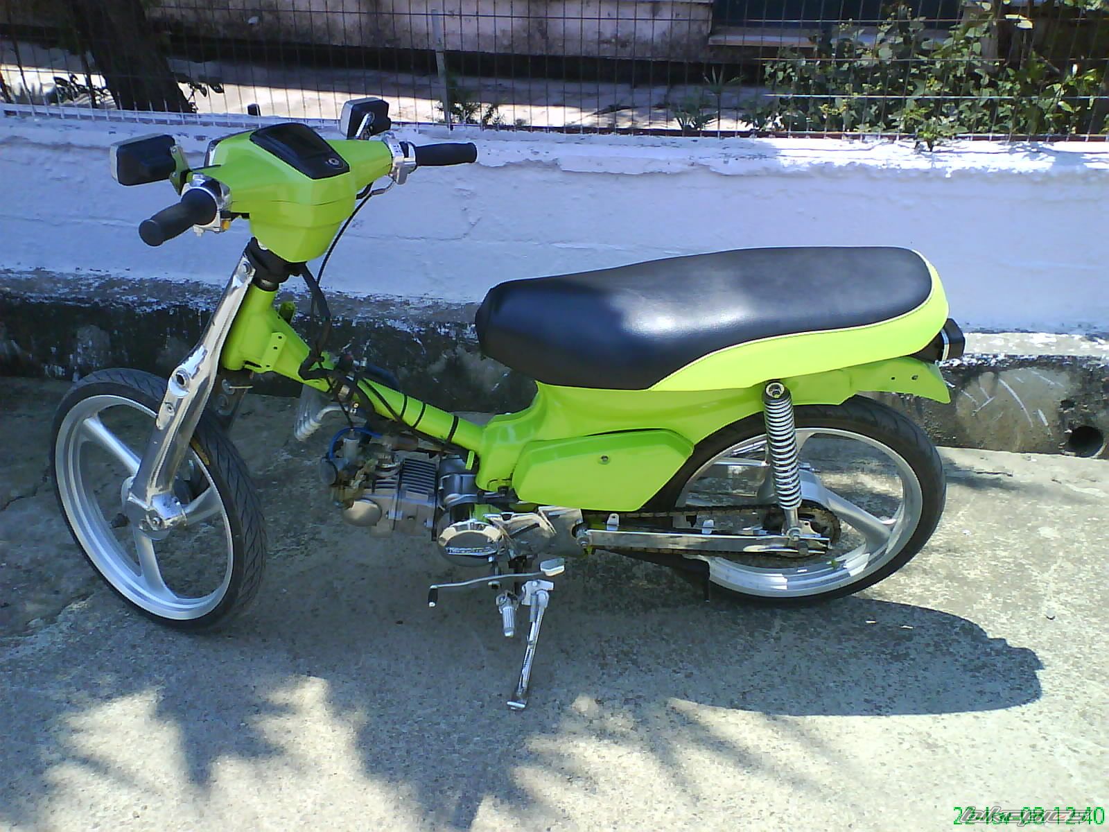 Photo 1358878