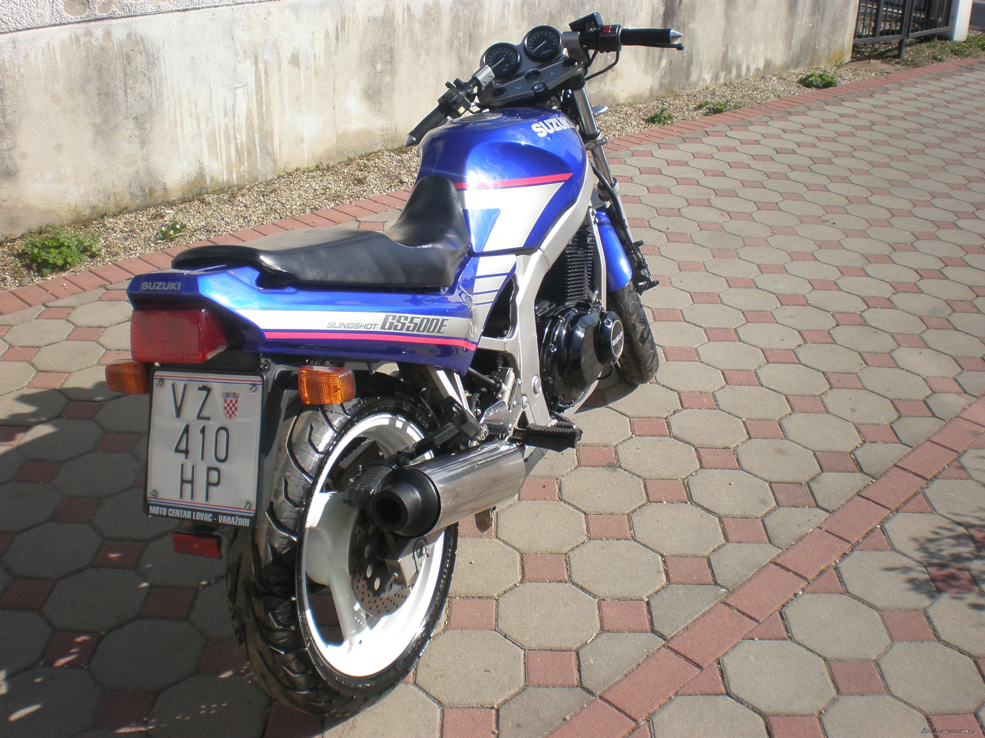 Photo 1358883
