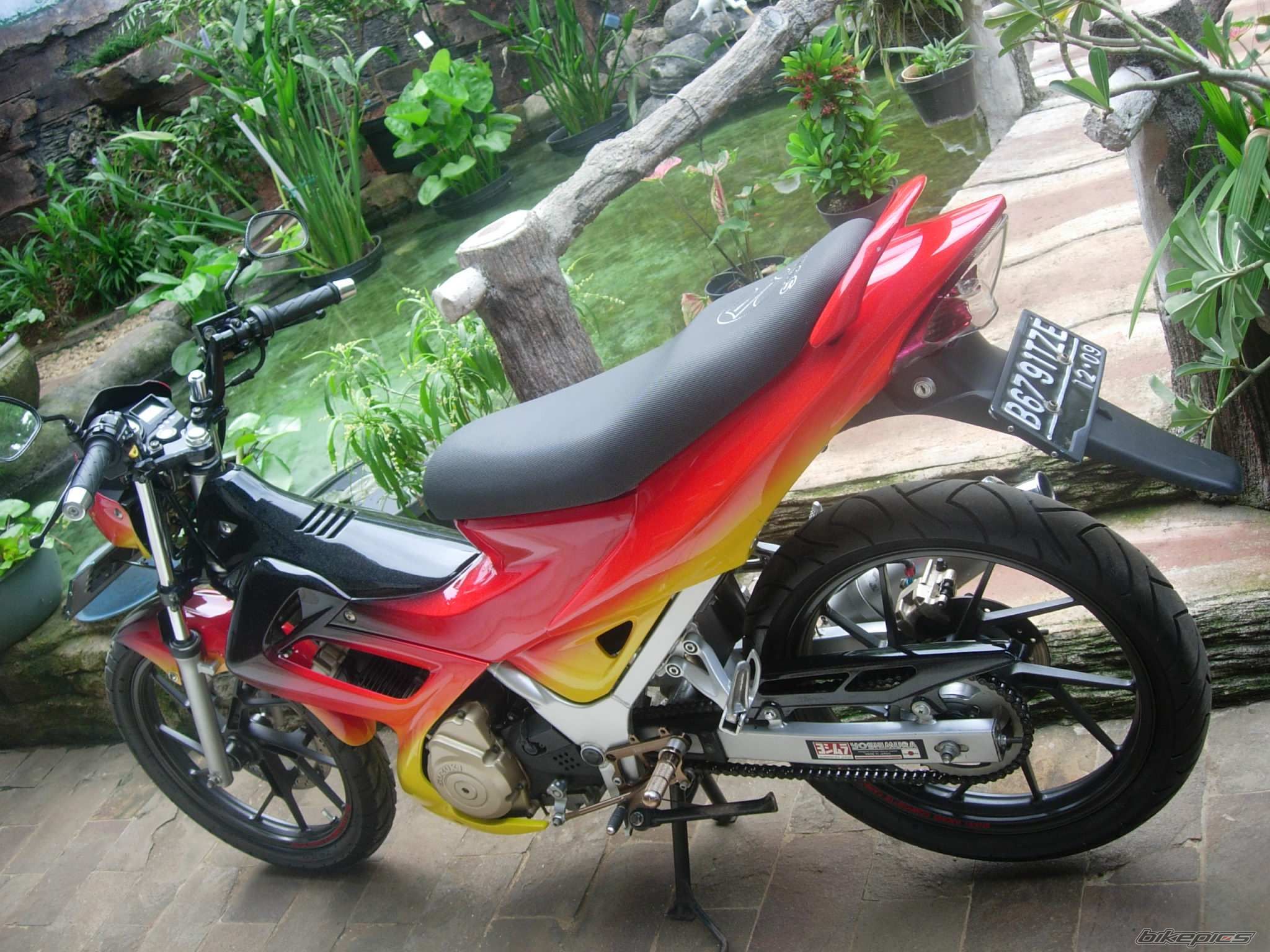 Bike Photo 1358948