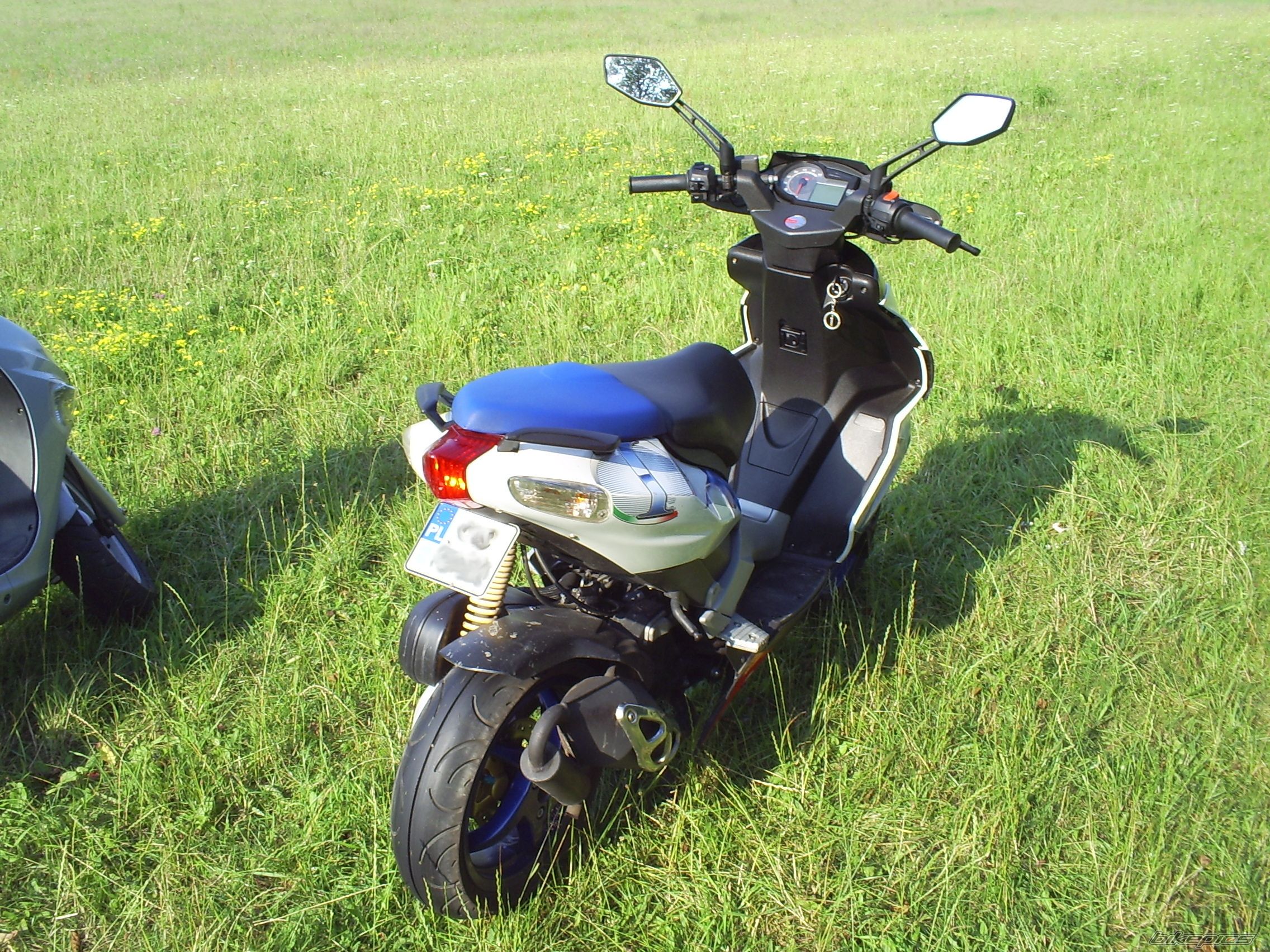 Bike Photo 1358954
