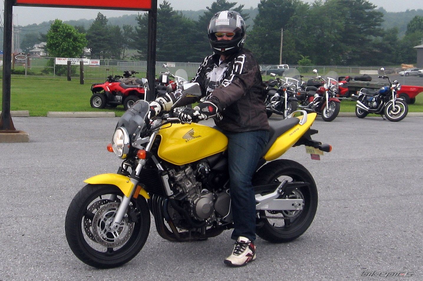Bike Photo 1359213