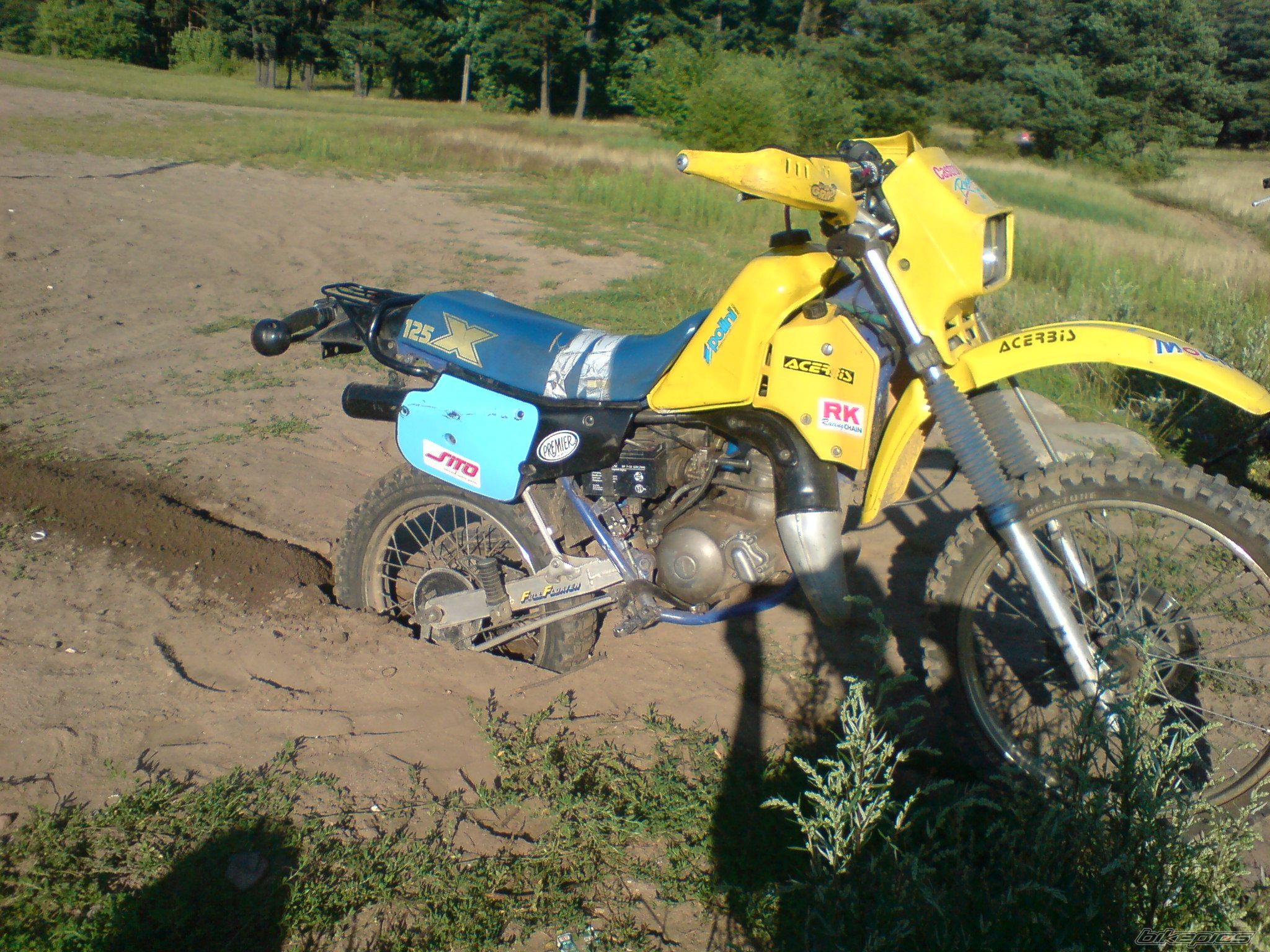 Photo 1359364