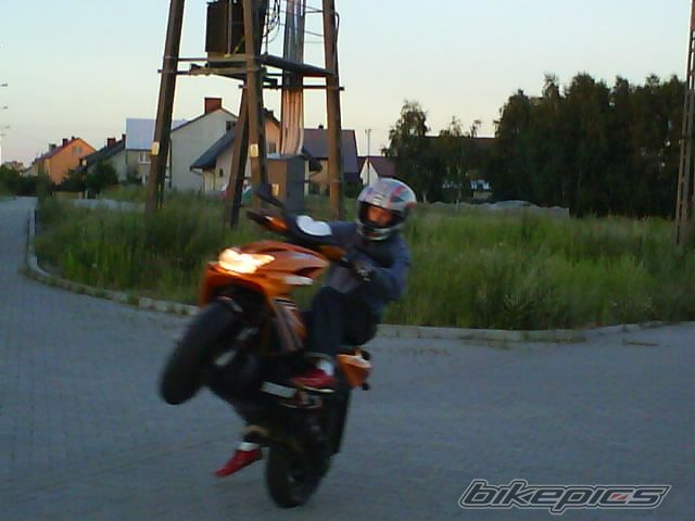 Photo 1359382