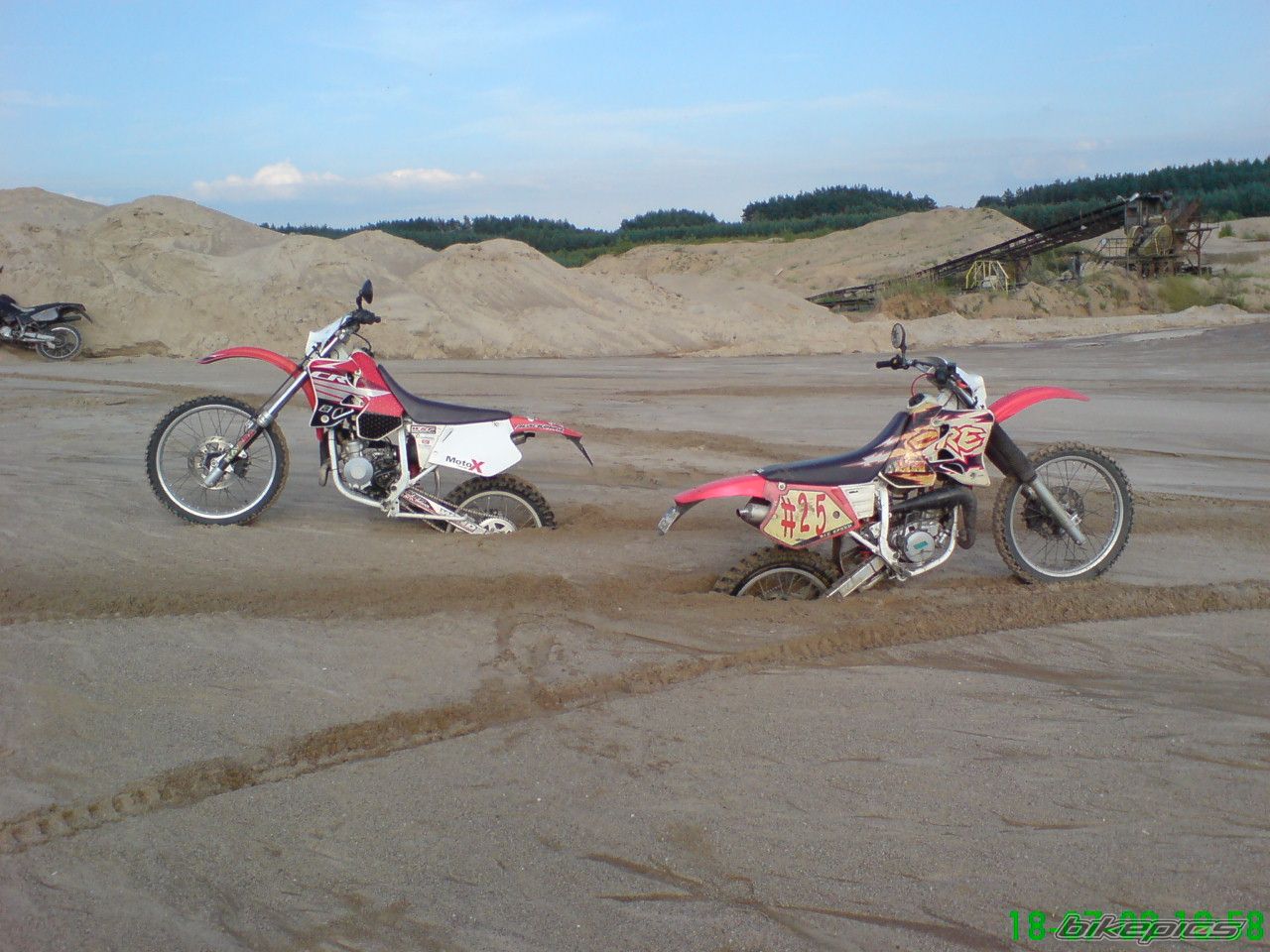 Photo 1359447