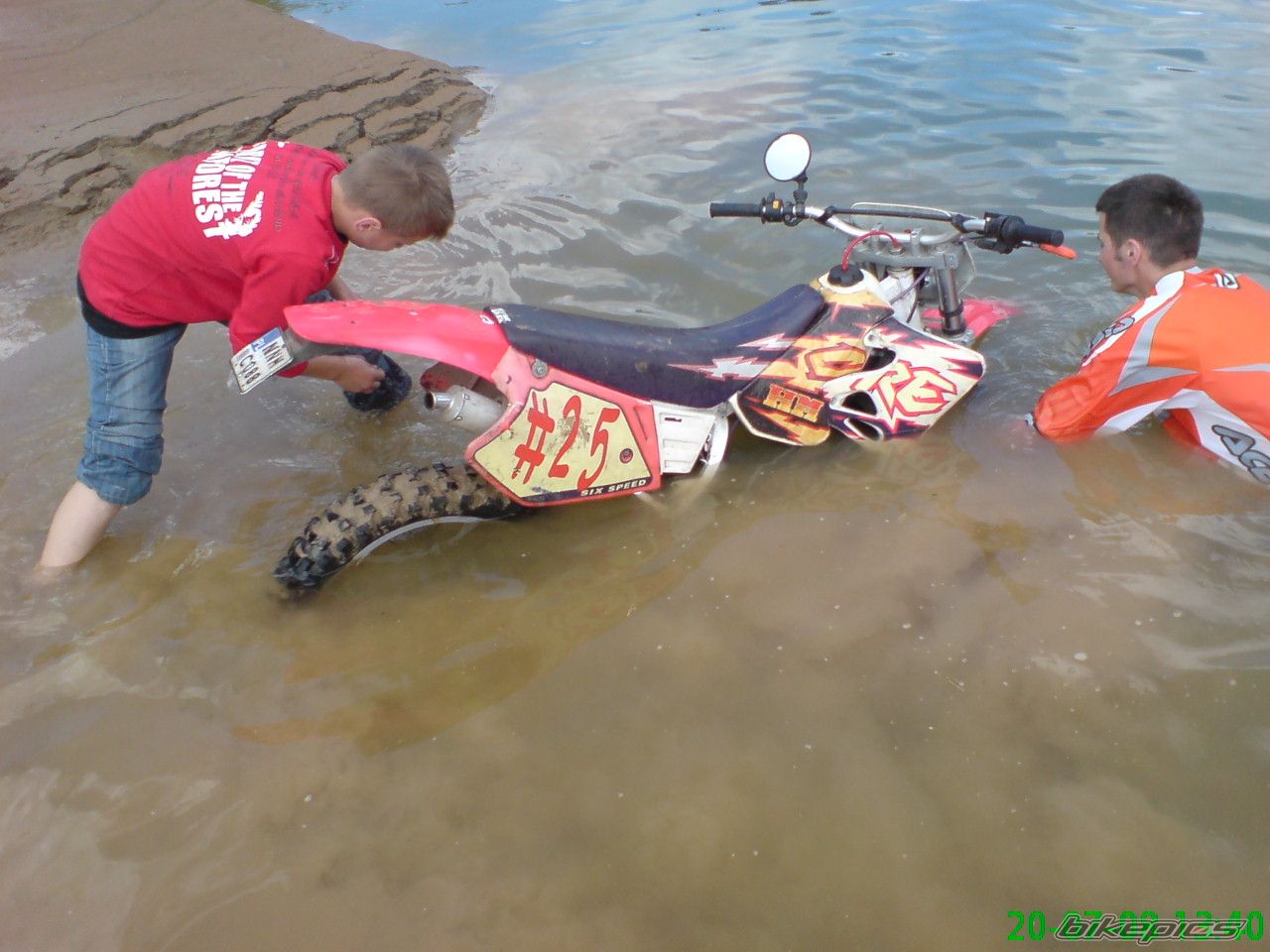 Photo 1359455