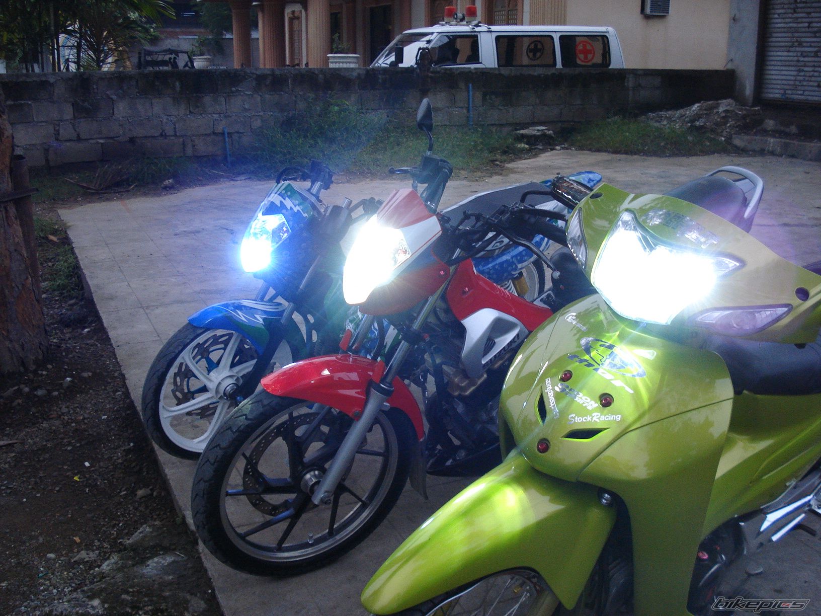 Photo 1359645