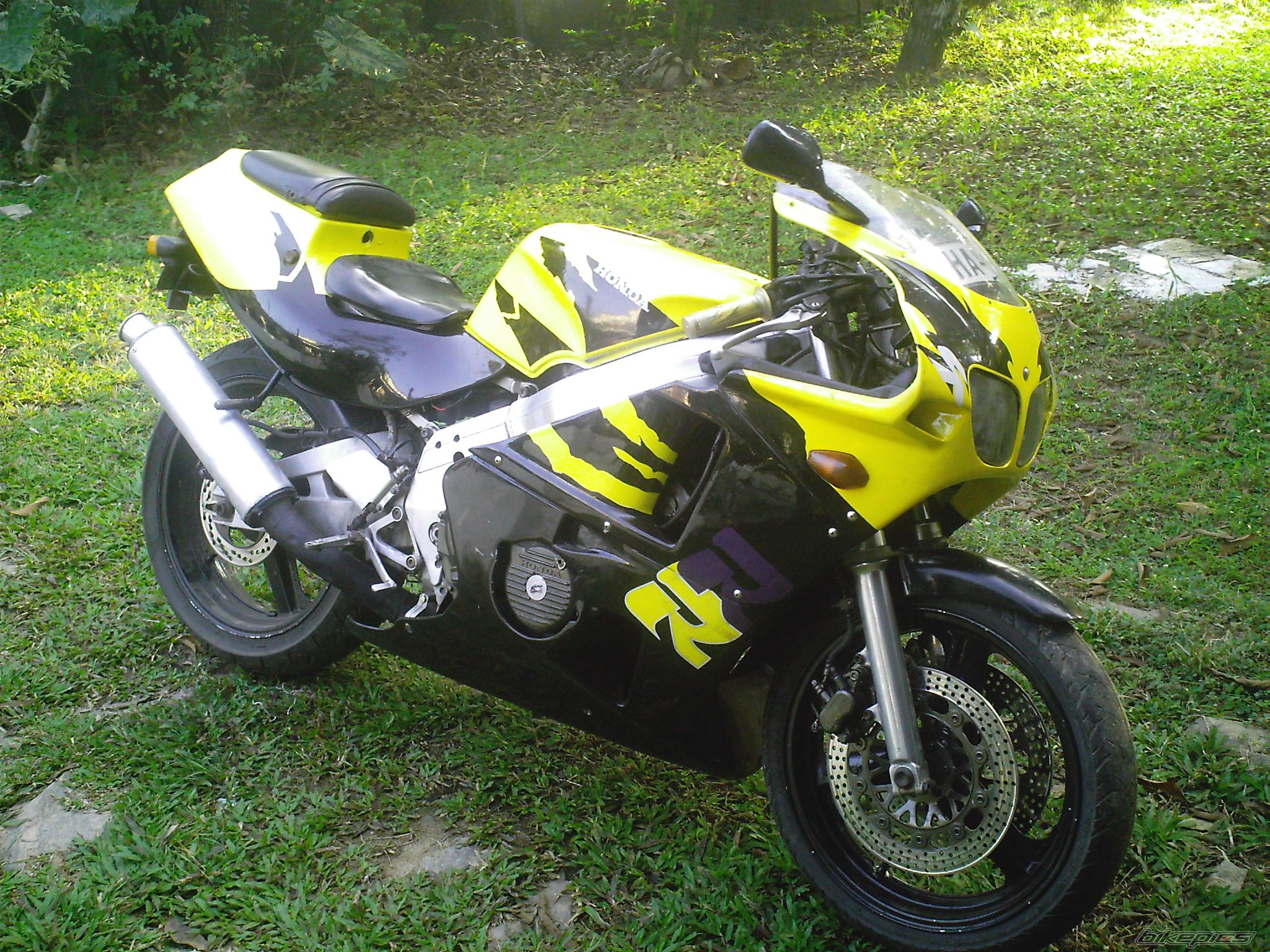 Photo 1359681