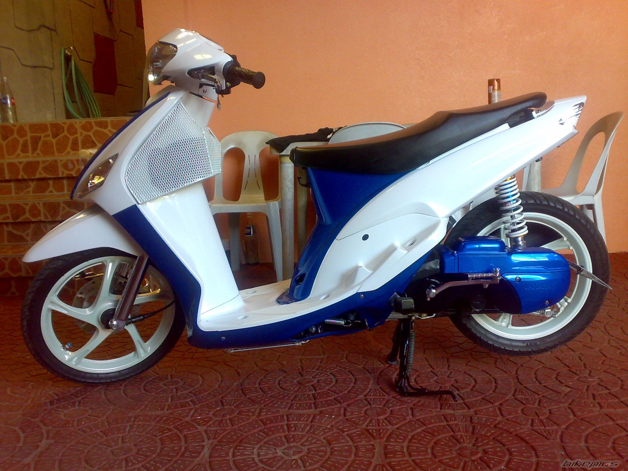 Photo 1359759