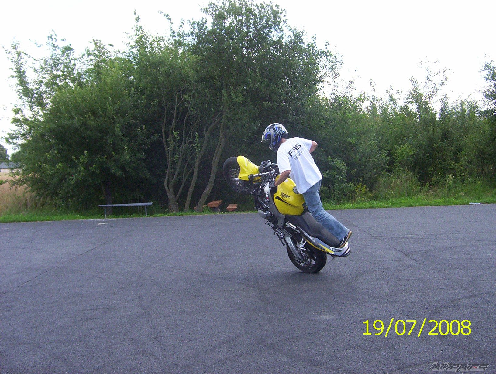 Photo 1359881