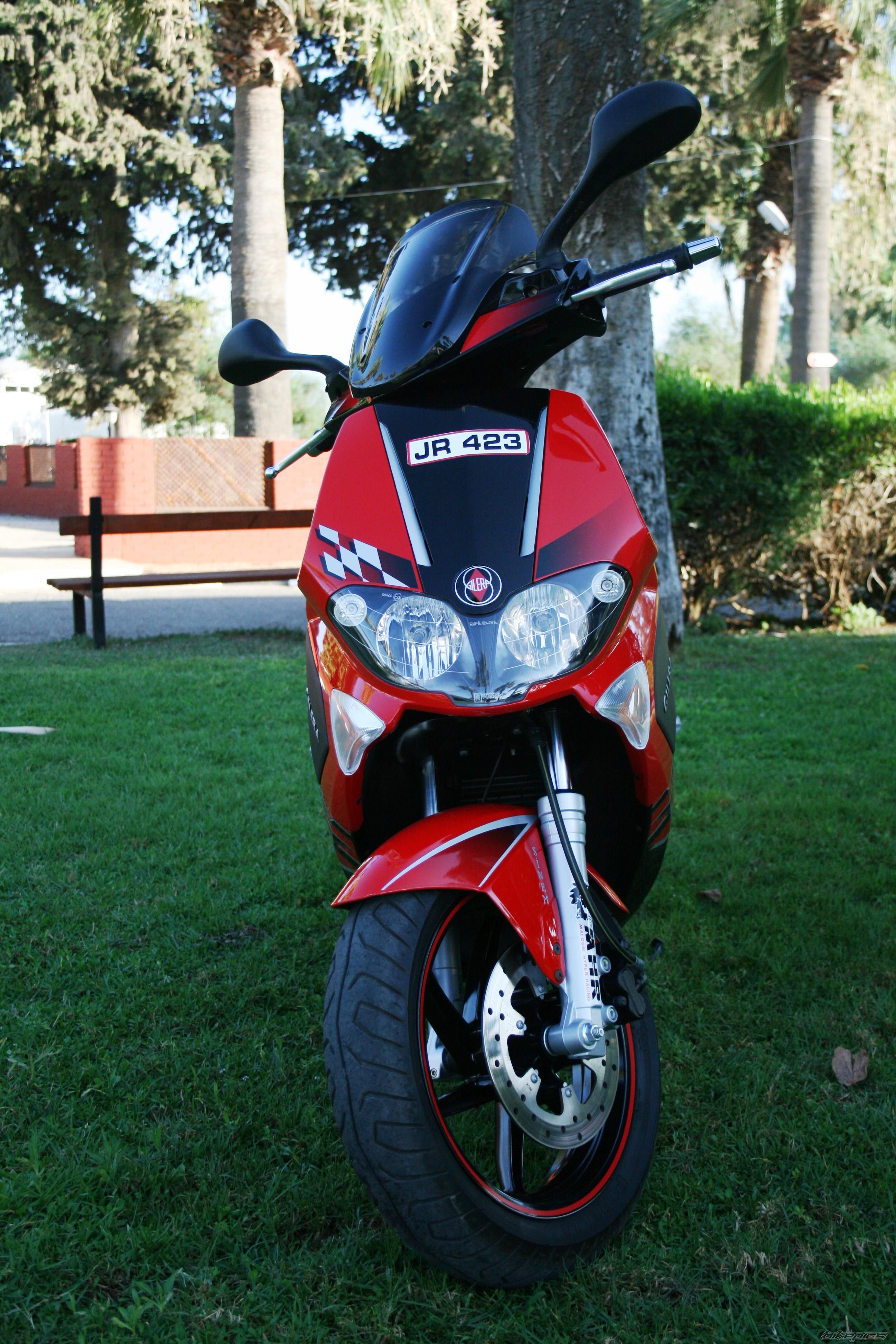 Photo 1359885