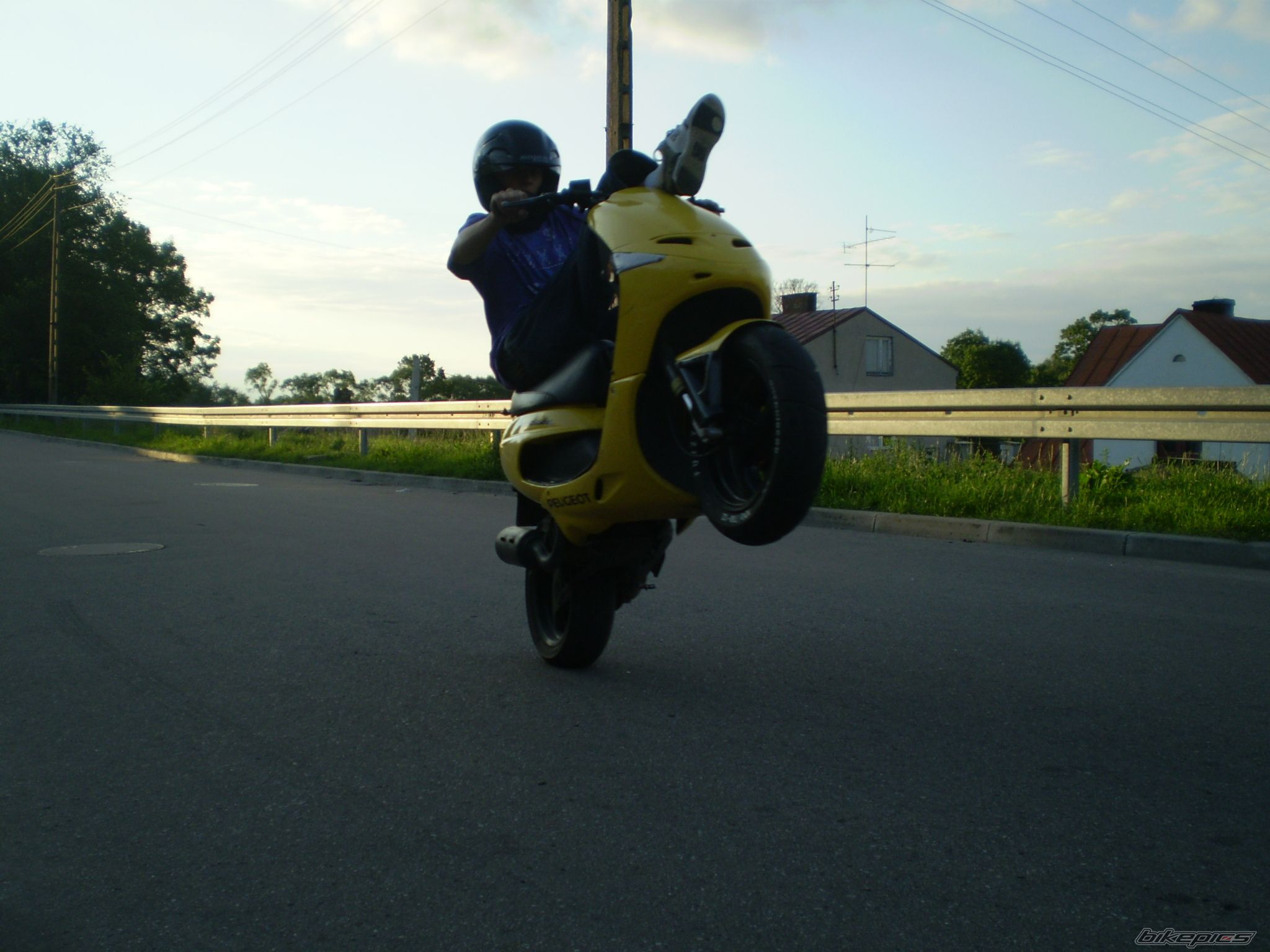 Photo 1360064