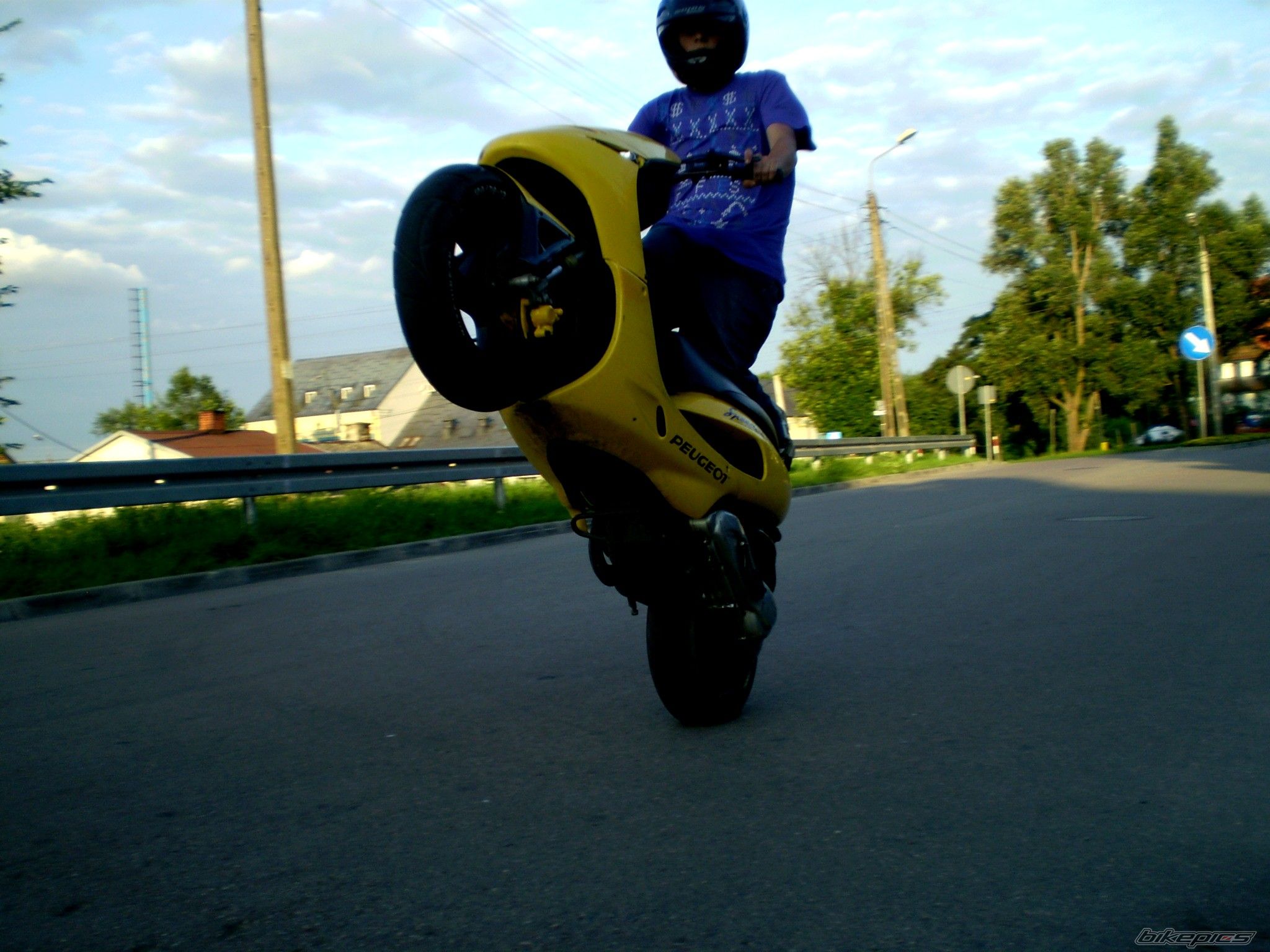 Photo 1360066