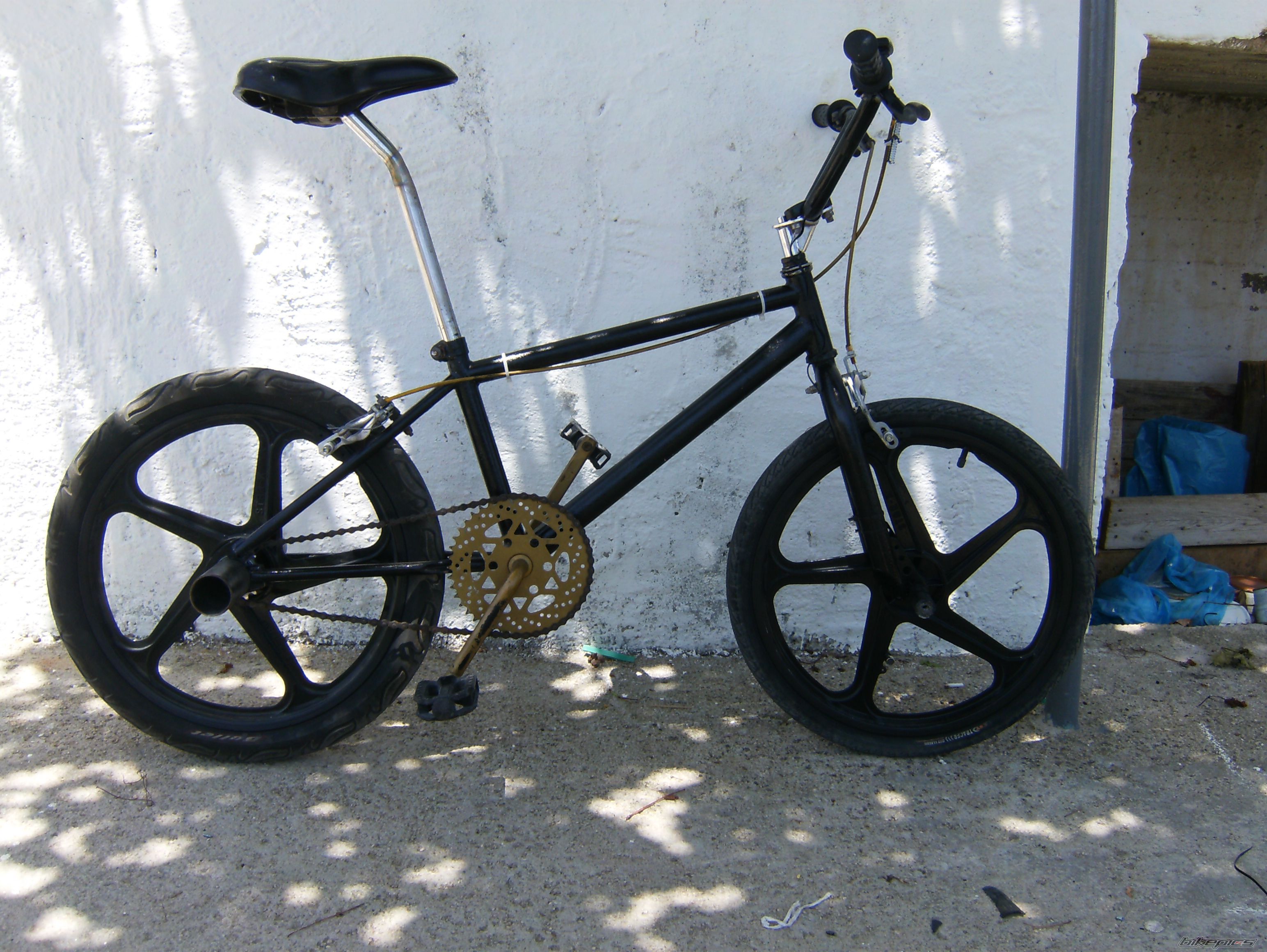 Bike Photo 1360111