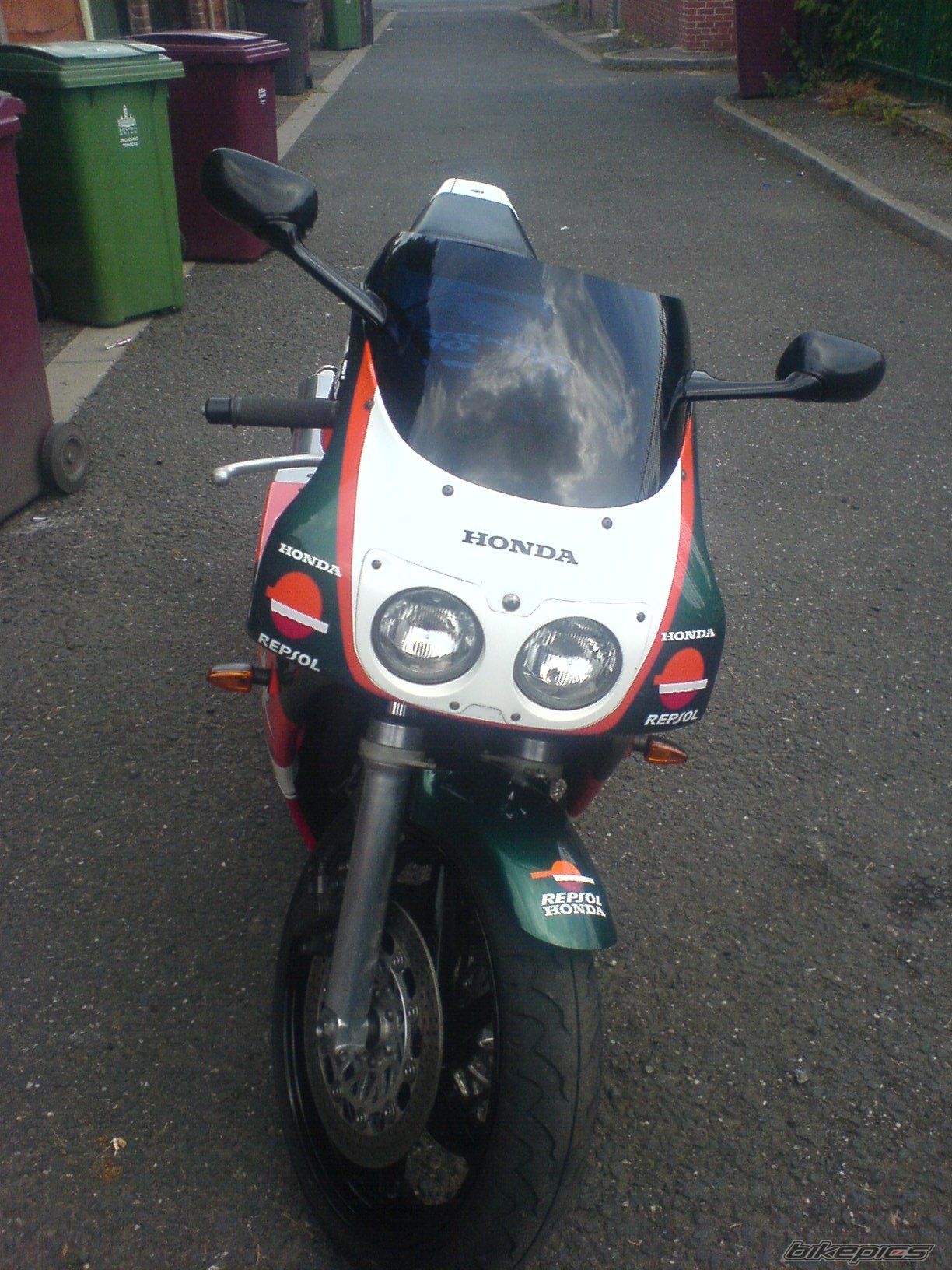 Photo 1360164