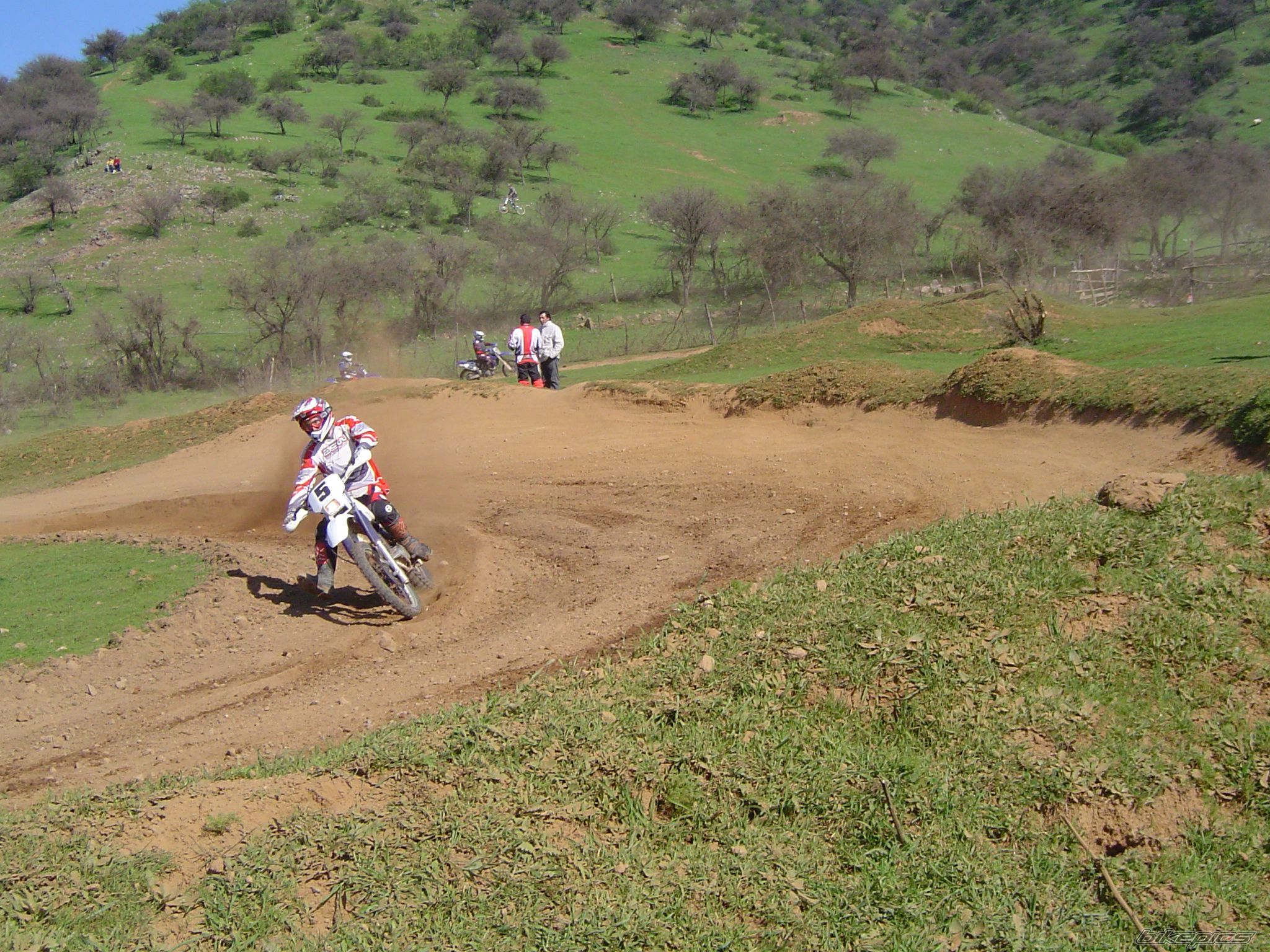 Photo 1360213