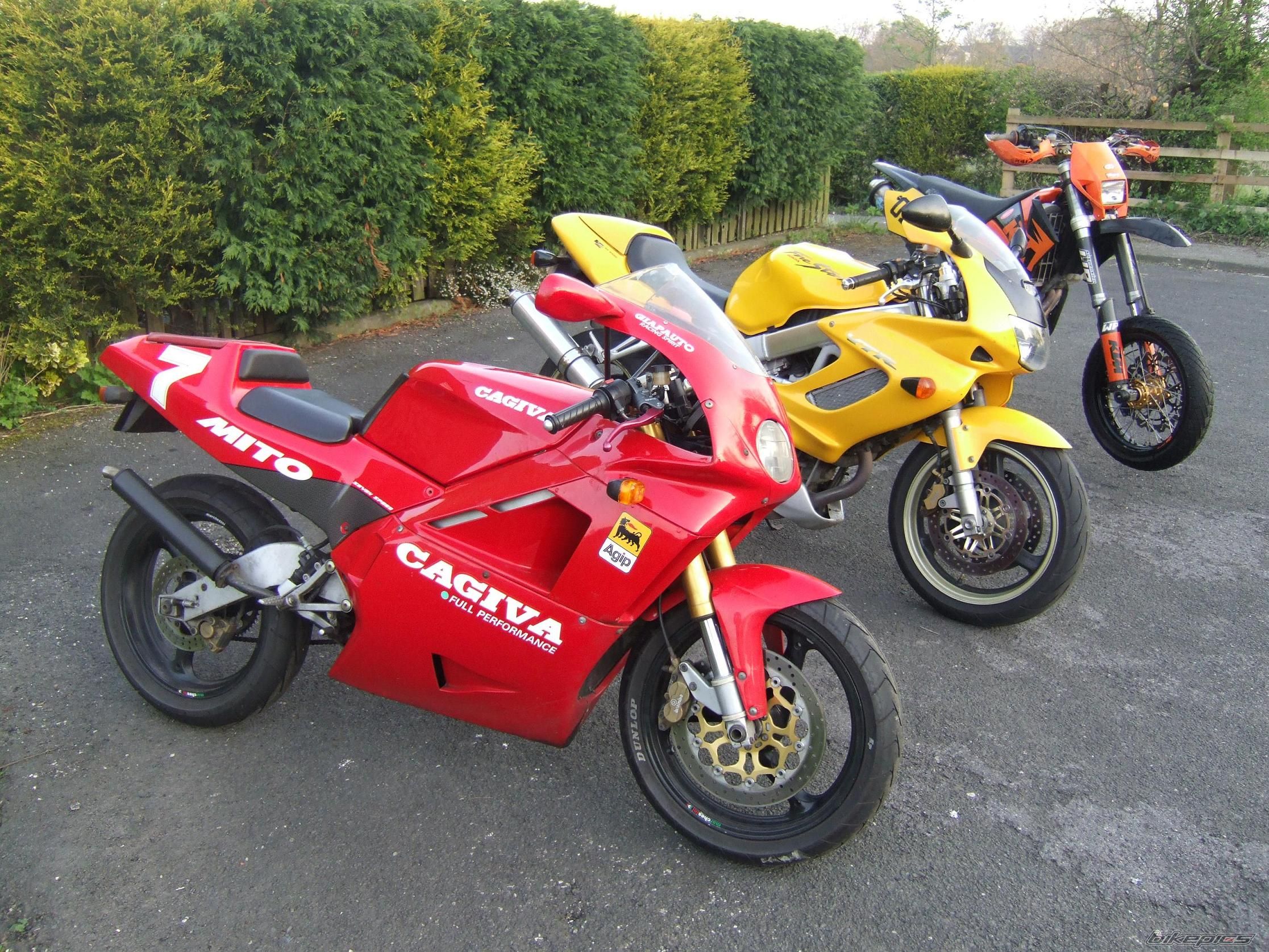 Bike Photo 1360359