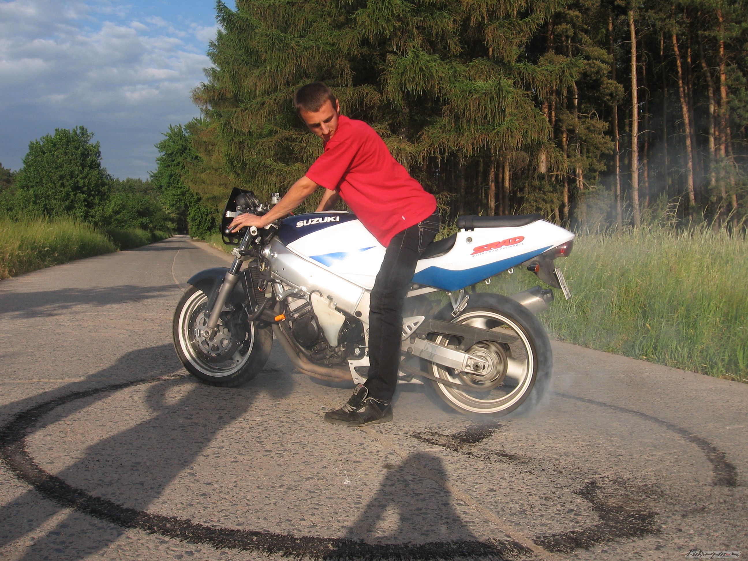 Bike Photo 1360587