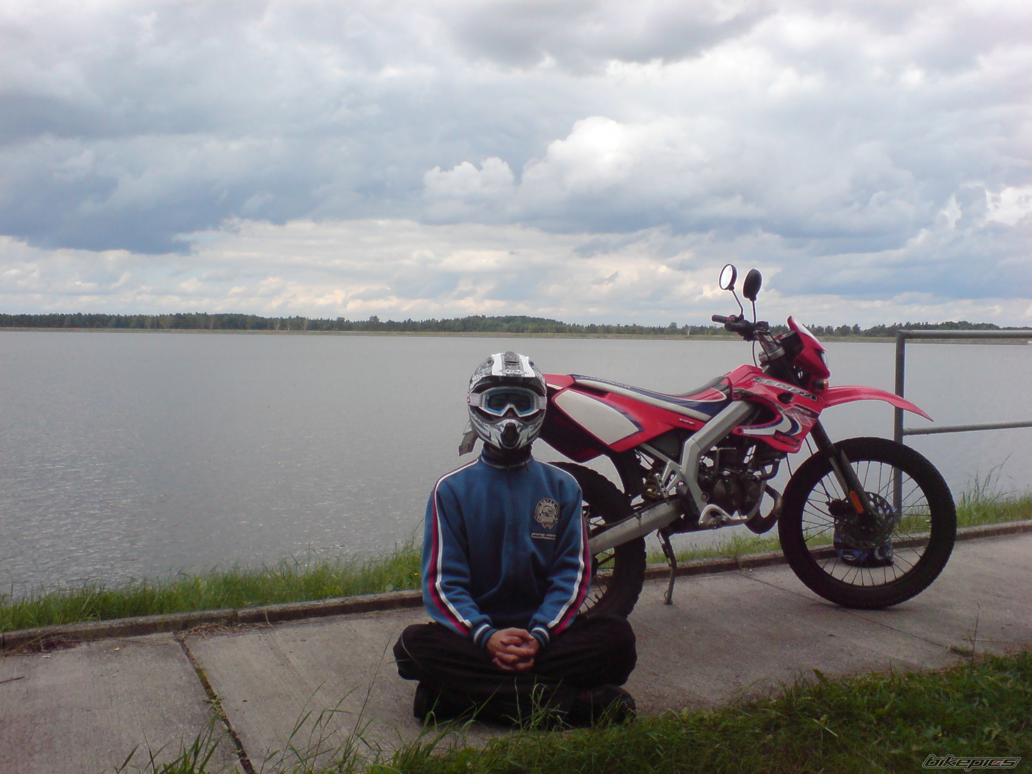 Photo 1361132
