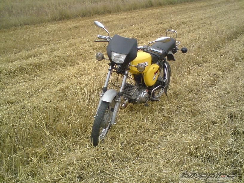 Photo 1362138