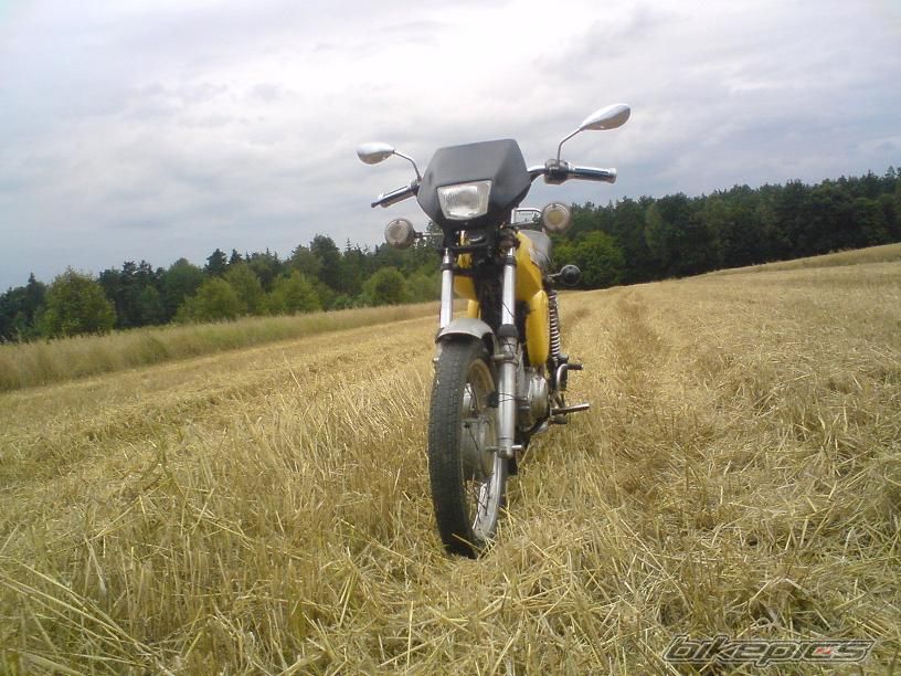 Photo 1362145