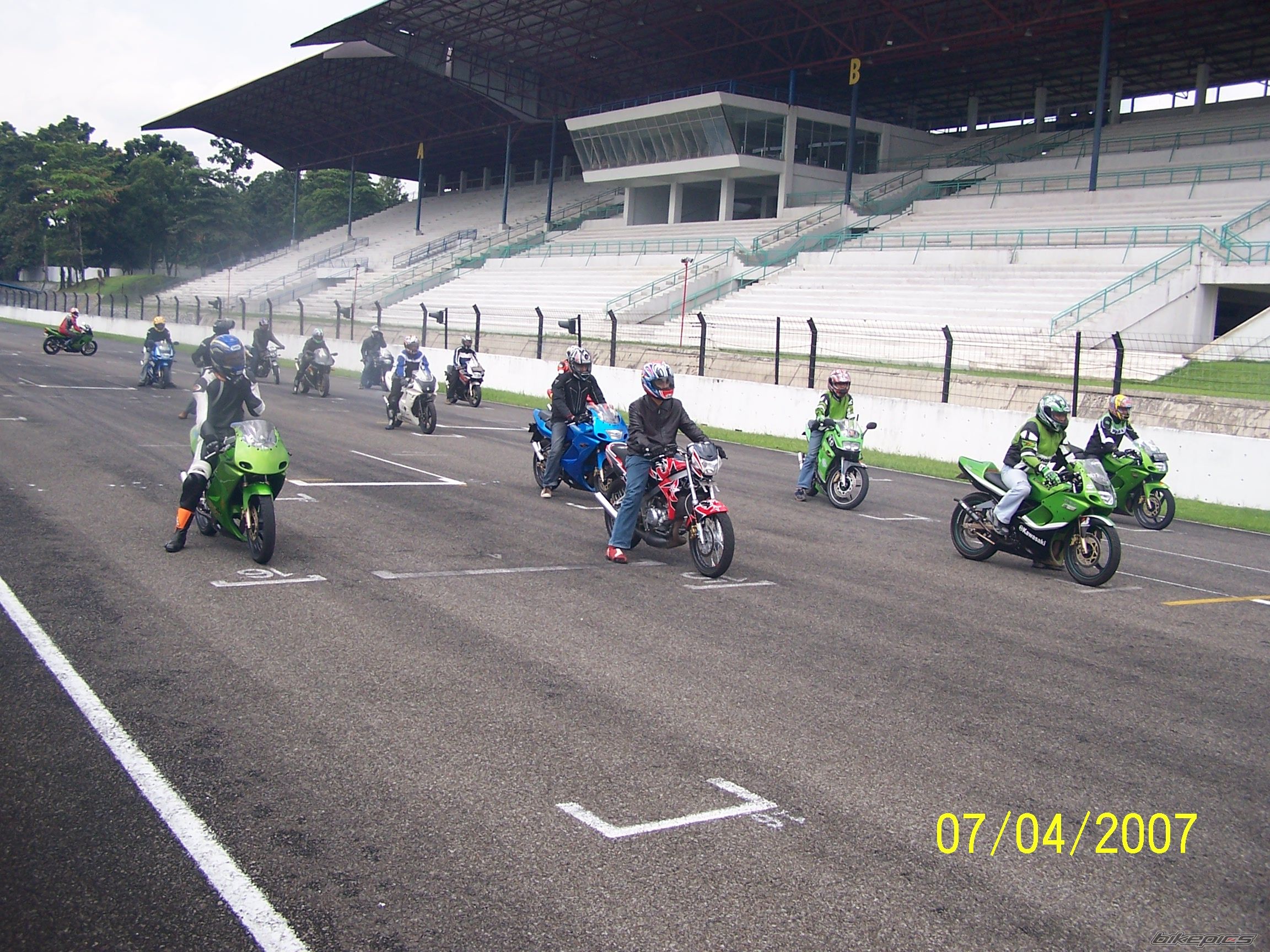 Bike Photo 1362317