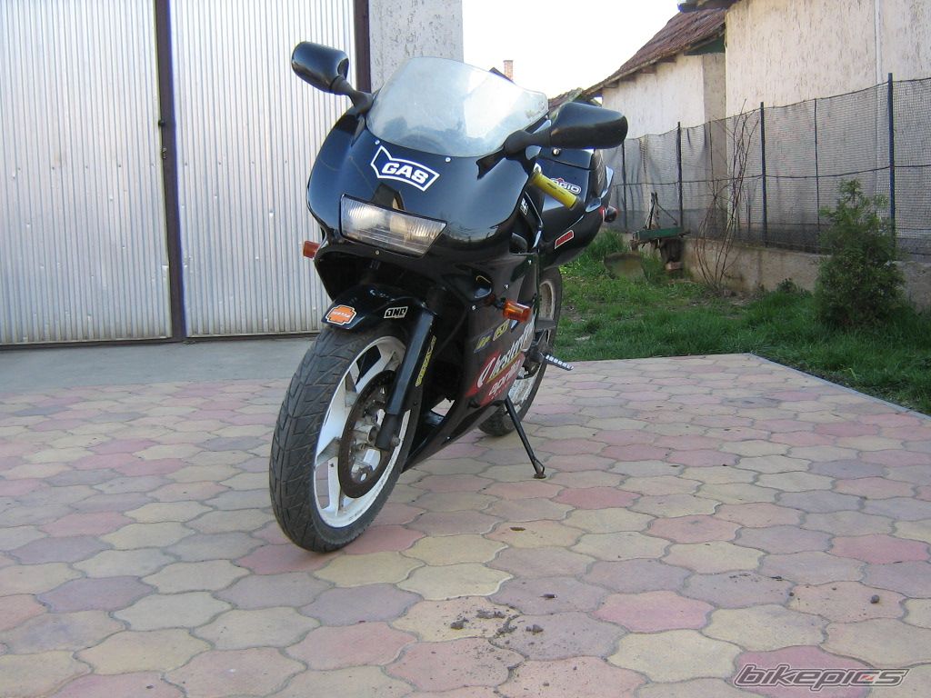 Photo 1362344