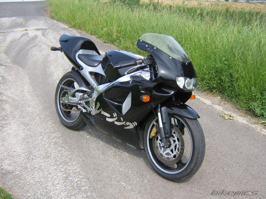 Photo 1362555